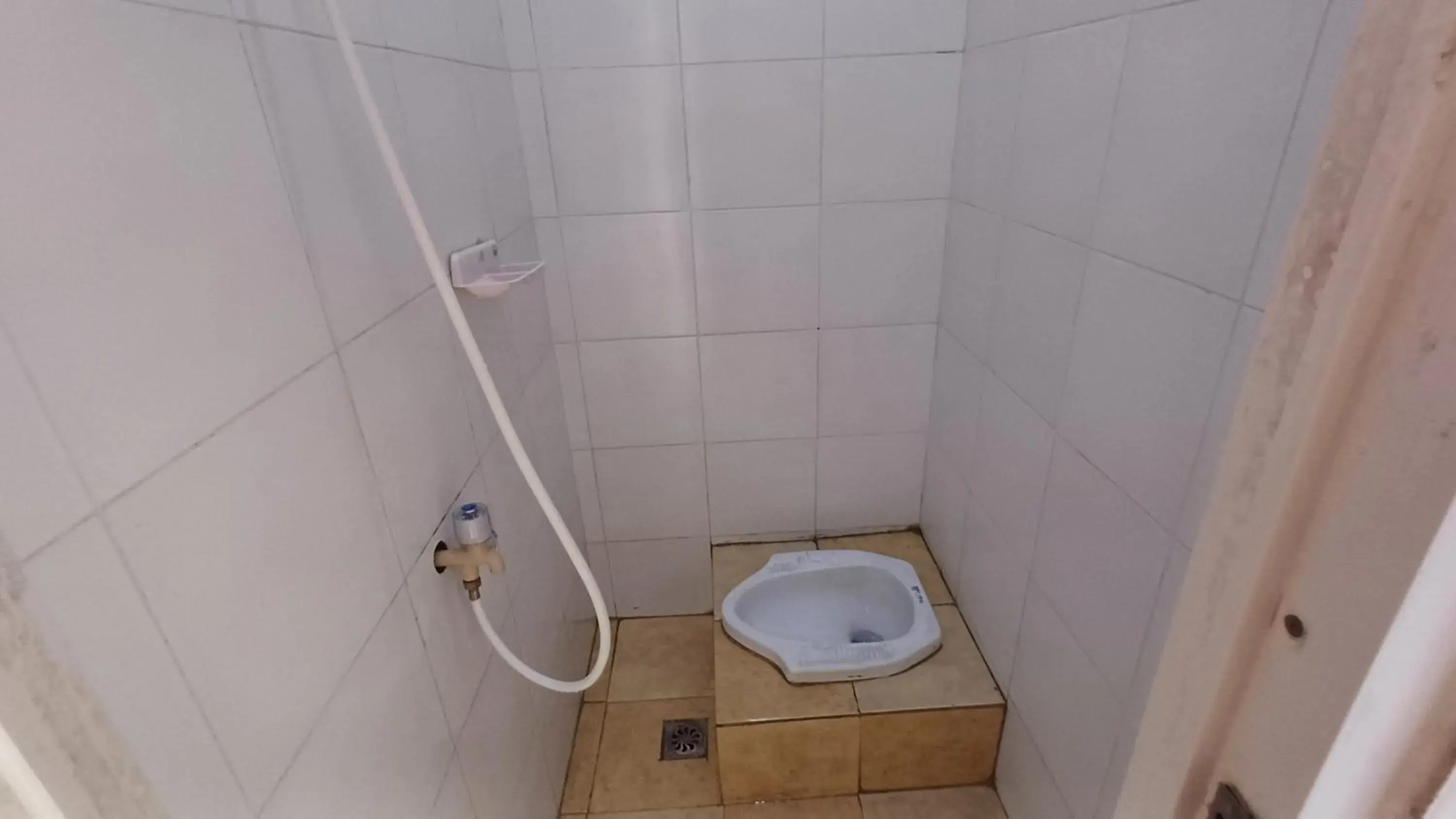 Small Double Room in Kost Carmelia Syariah Baranangsiang Bogor Small Double Room in Kost Carmelia Syariah Baranangsiang Bogor