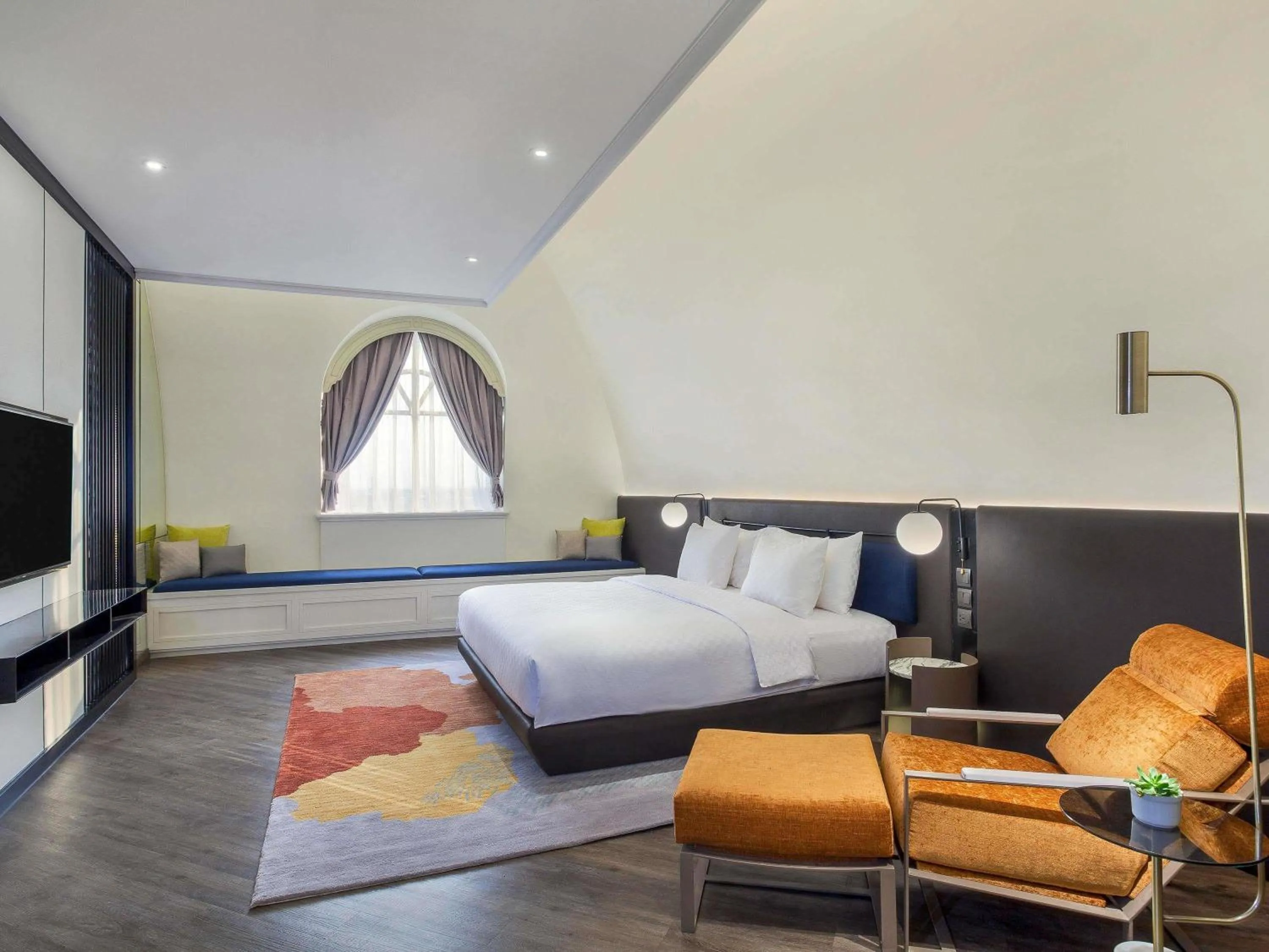 Bedroom in Mercure Jakarta Batavia