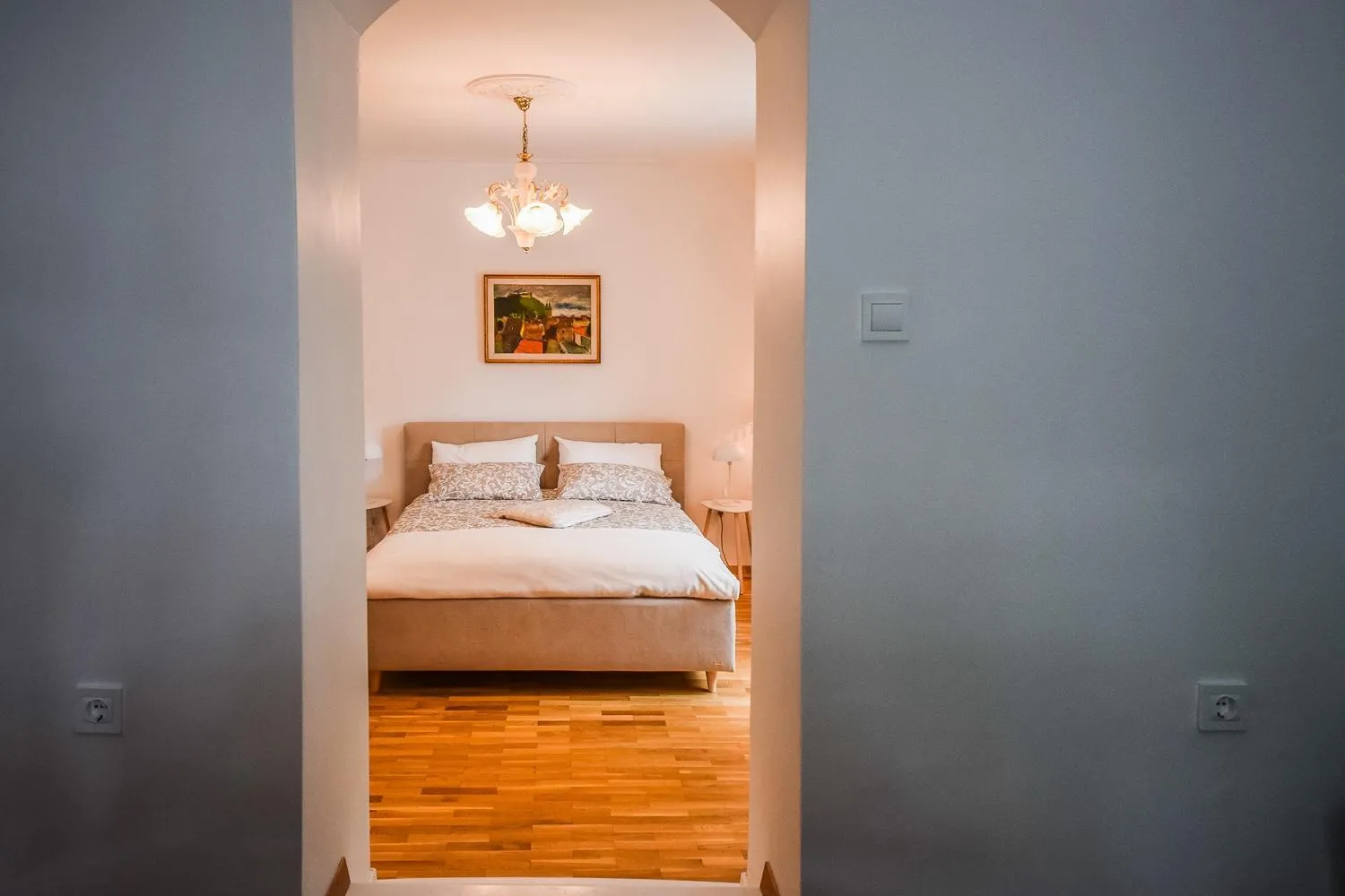Bed in Kavon Apartments