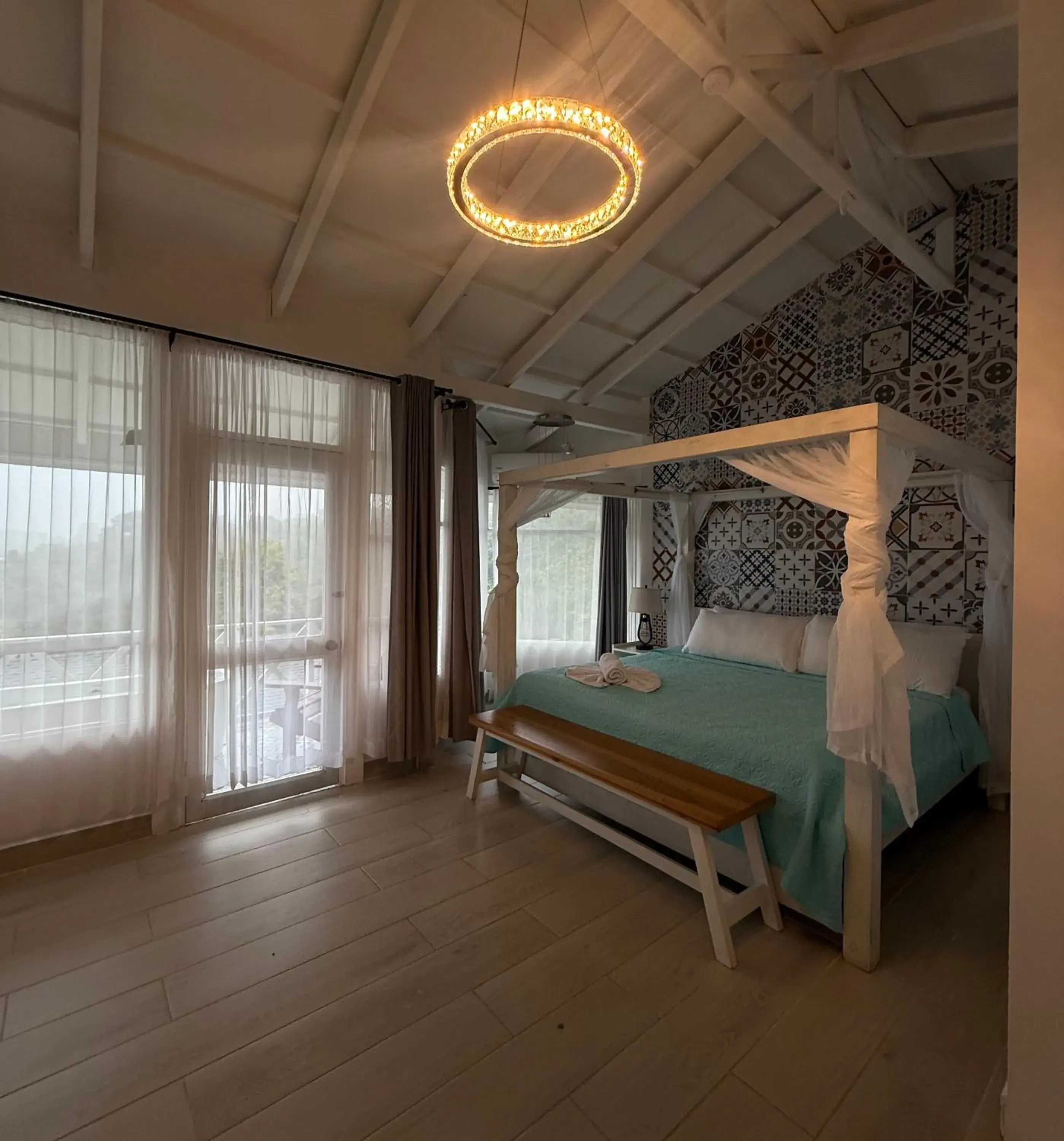 King Suite in Hotel Arenal Vista Lodge King Suite in Hotel Arenal Vista Lodge