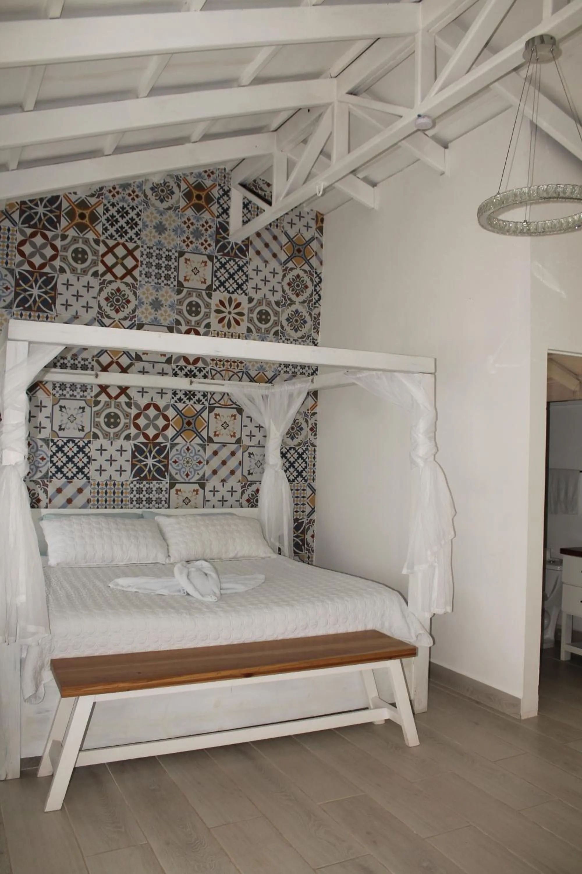 Bed in Hotel Arenal Vista Lodge