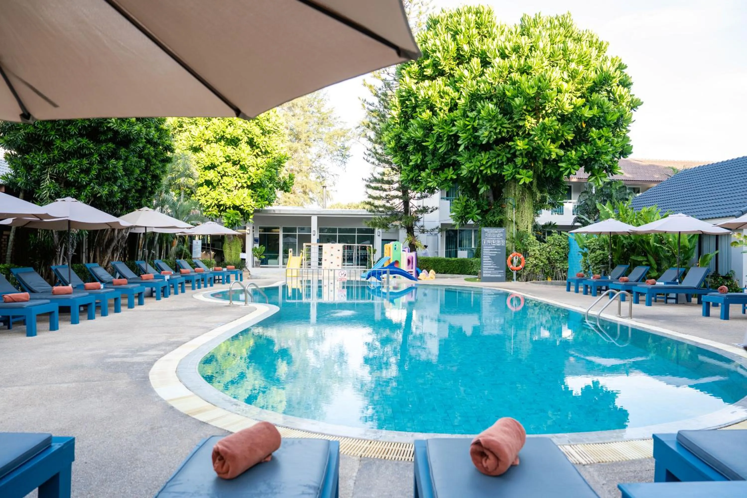 Swimming pool in Phuket Island View Resort - SHA Extra Plus