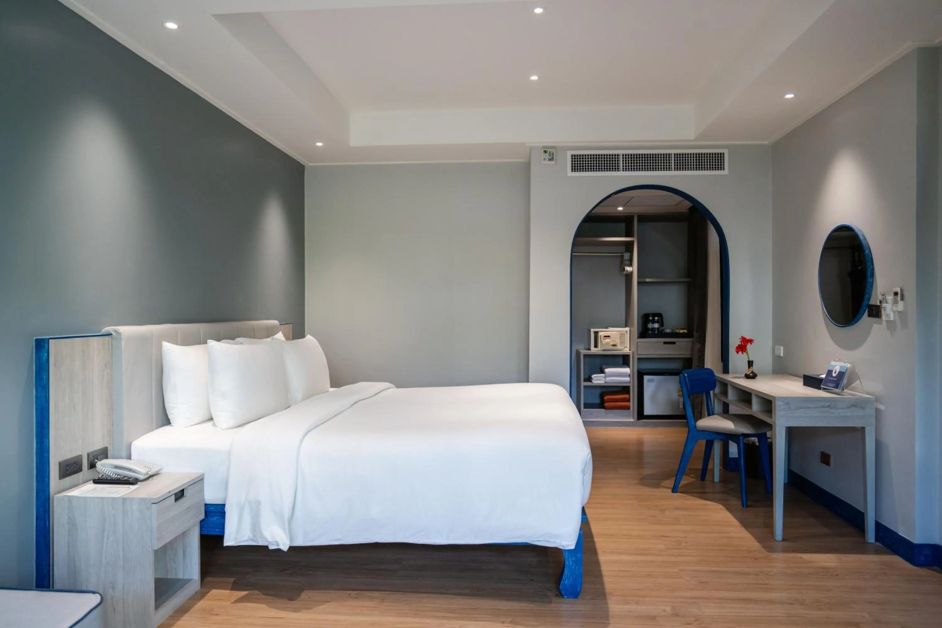 Bedroom, Bed in Phuket Island View Resort - SHA Extra Plus