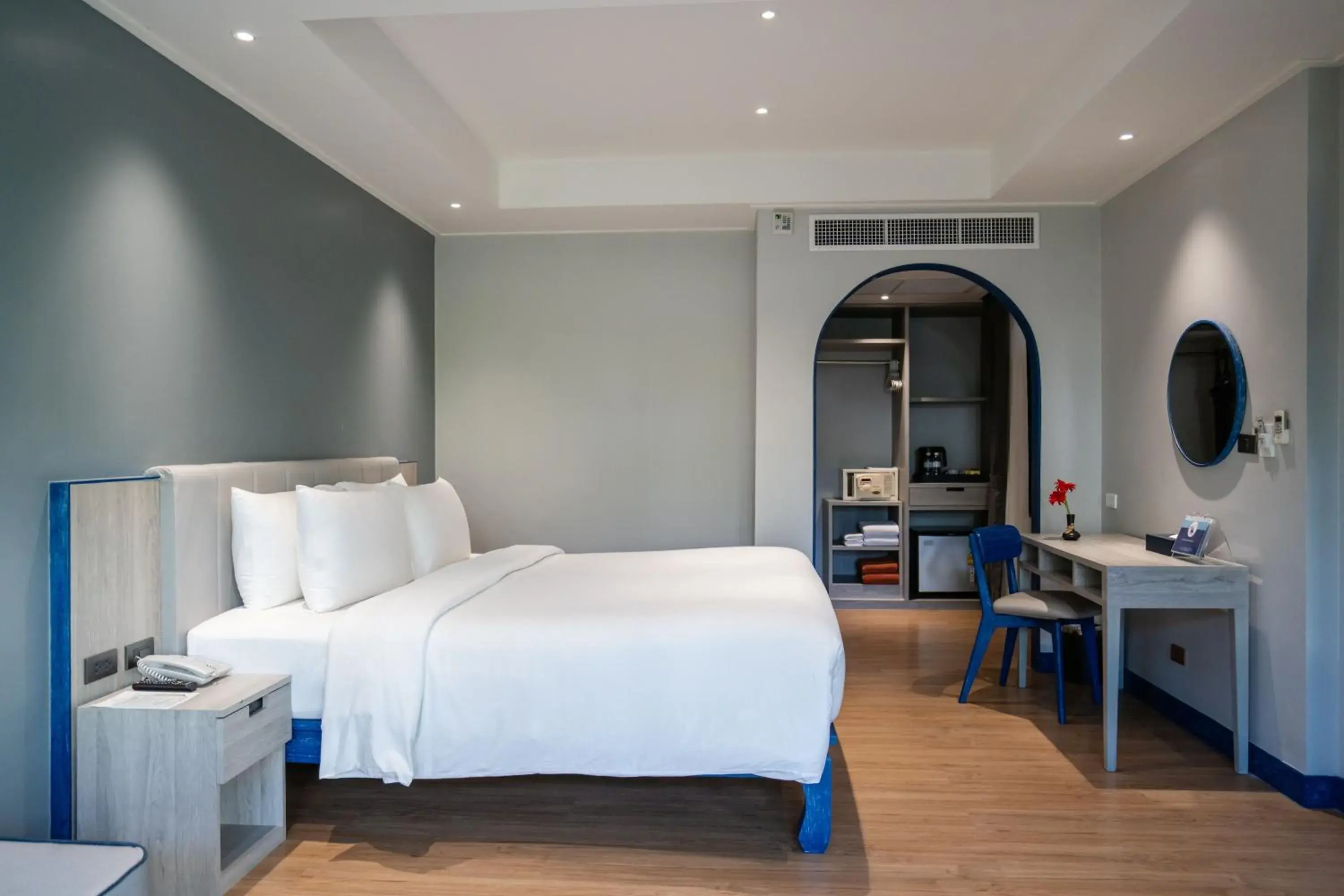 Bedroom, Bed in Phuket Island View Resort - SHA Extra Plus Bedroom, Bed in Phuket Island View Resort - SHA Extra Plus