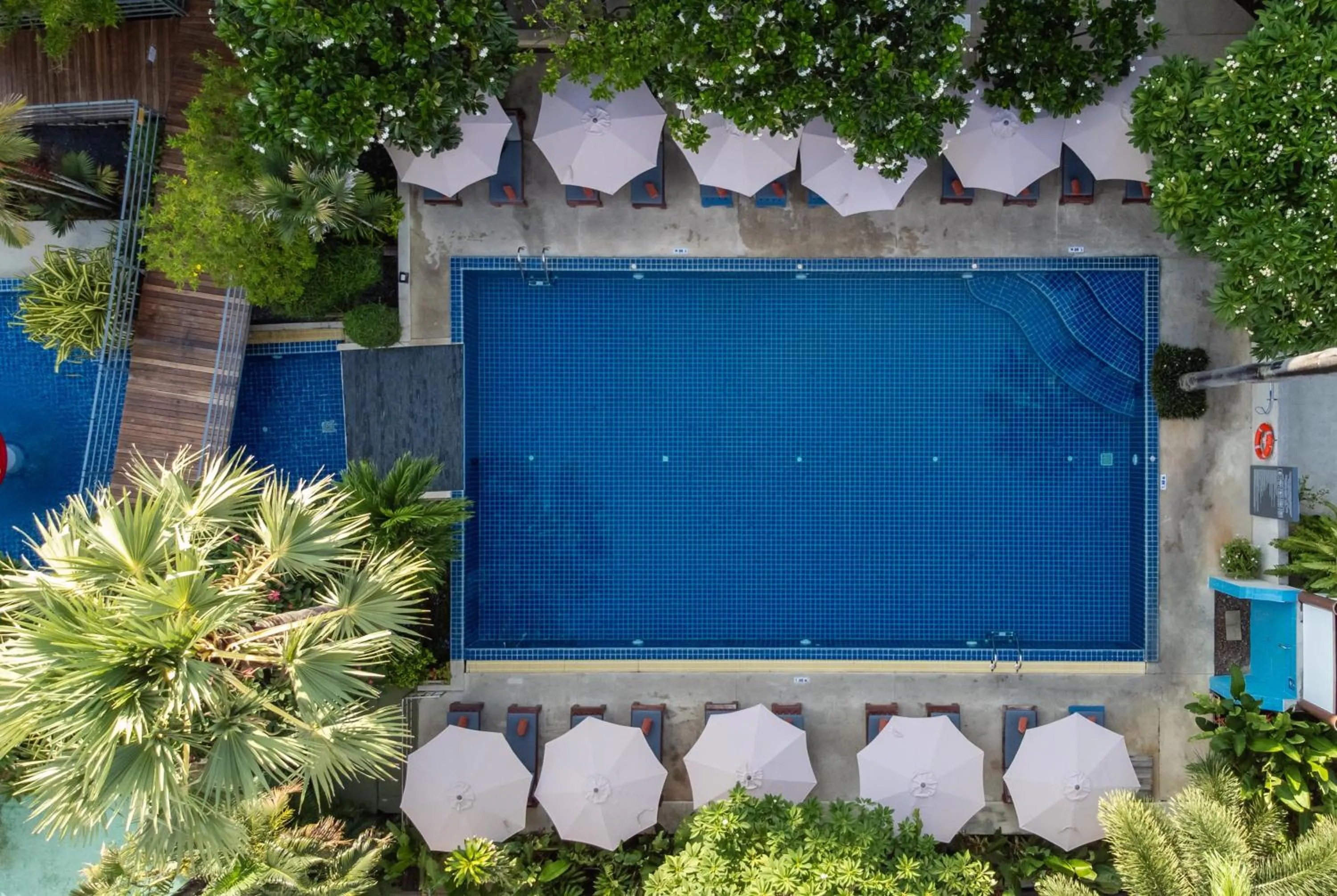 Swimming pool in Phuket Island View Resort - SHA Extra Plus
