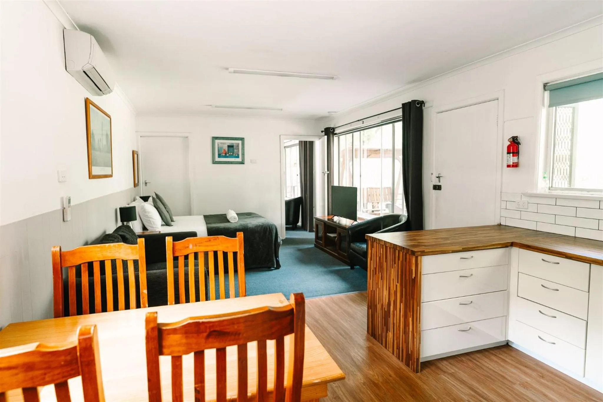 Alpine Riverside Cottages