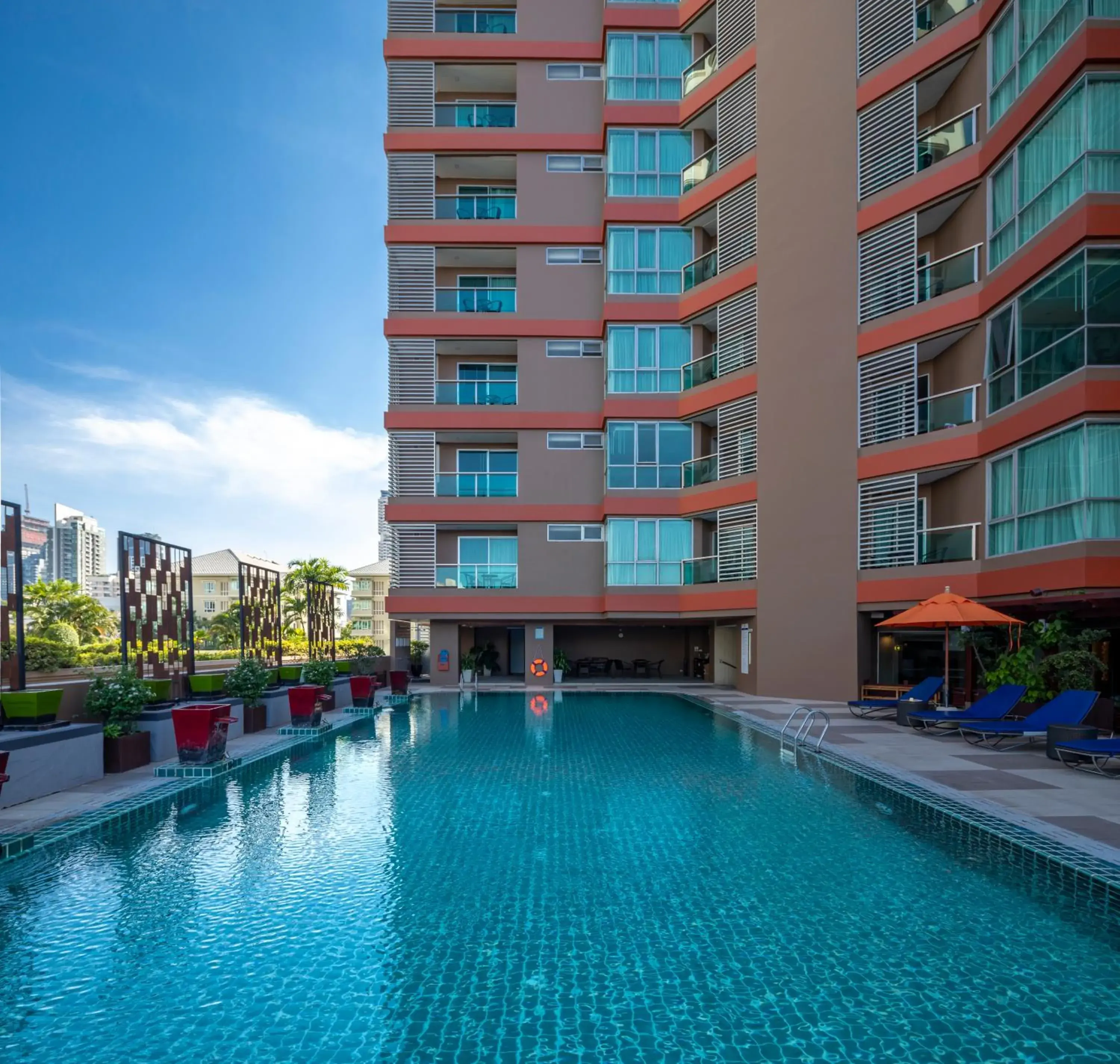 Swimming pool in Adelphi Grande Sukhumvit Swimming pool in Adelphi Grande Sukhumvit