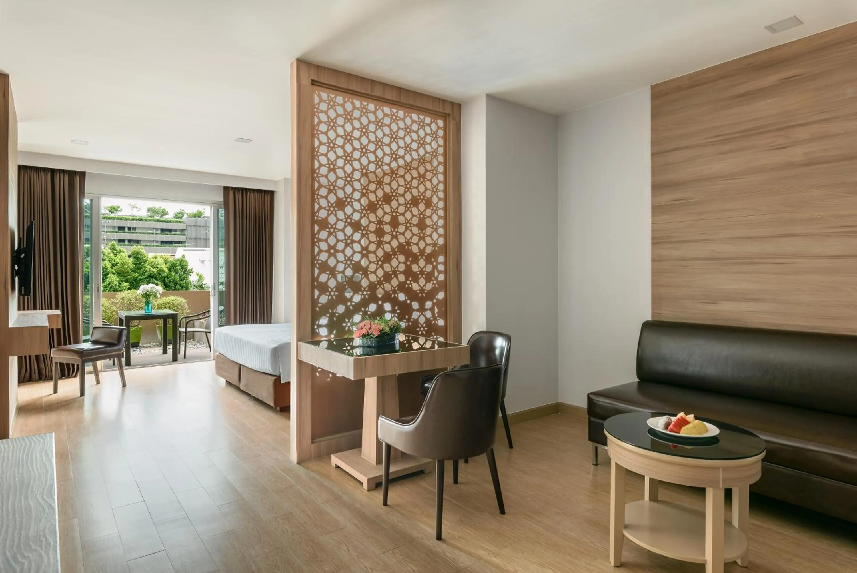 Seating area in Adelphi Grande Sukhumvit