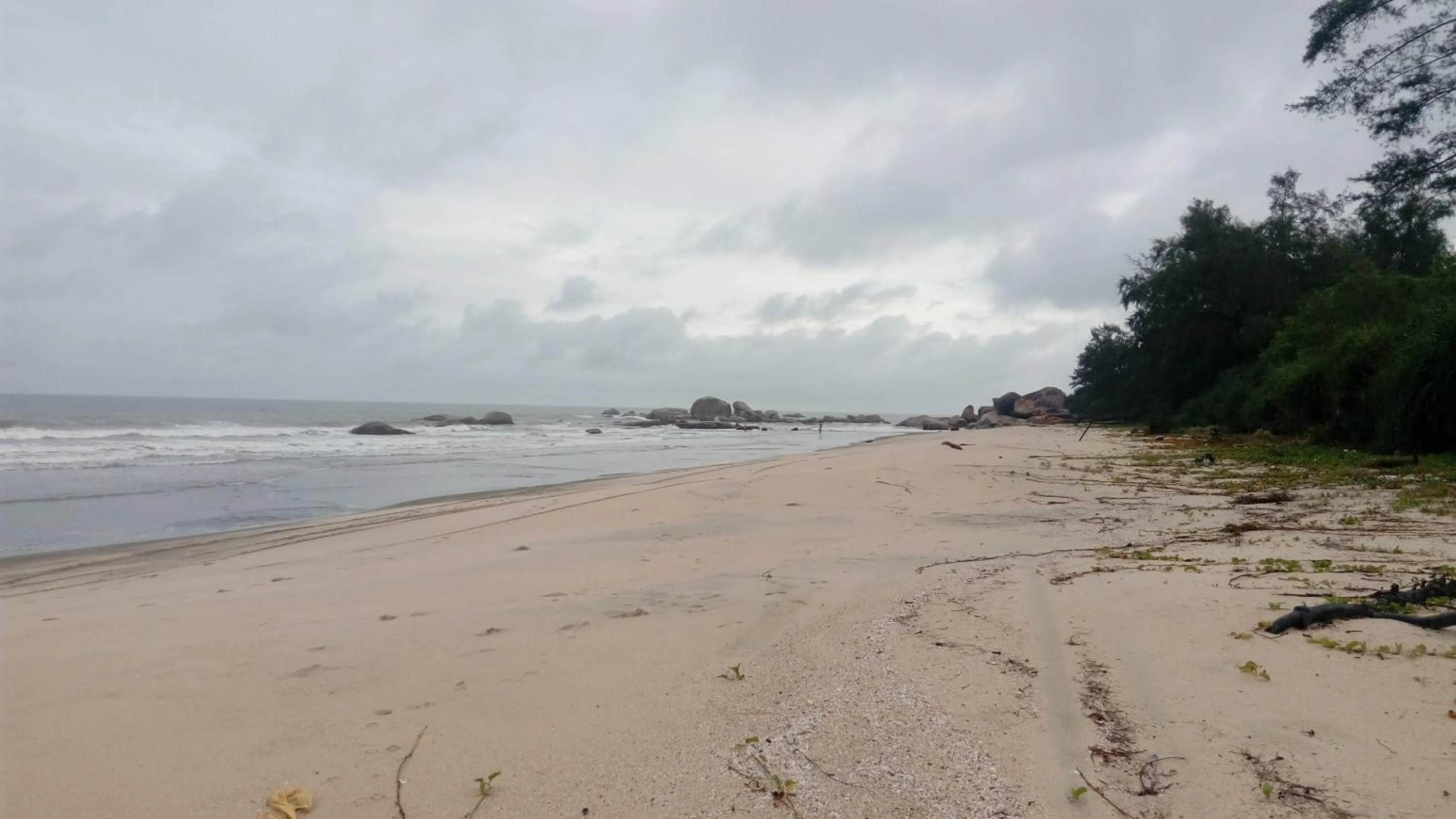 Beach in HD GUEST HOUSE KUANTAN