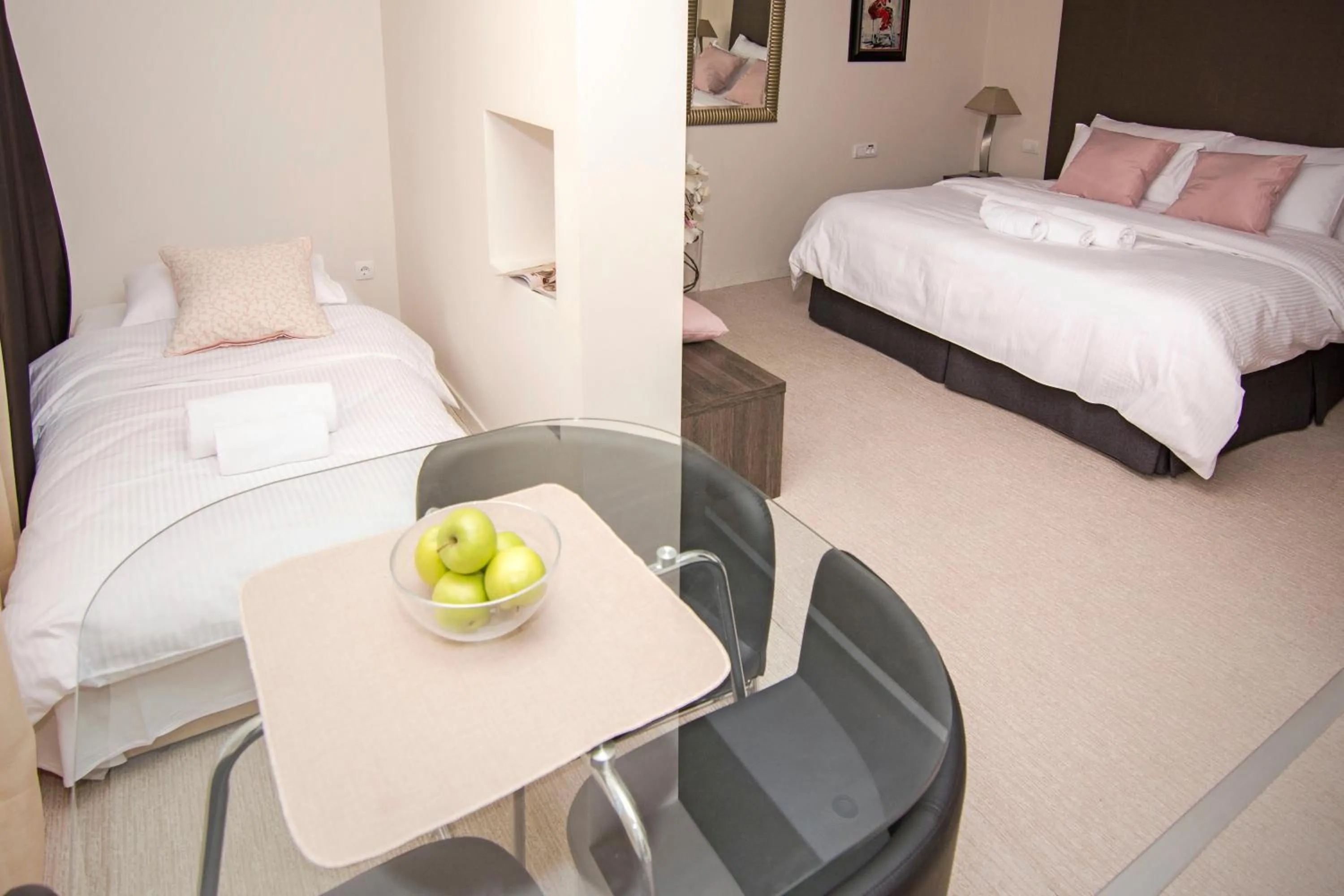 Bed in Beo Green View