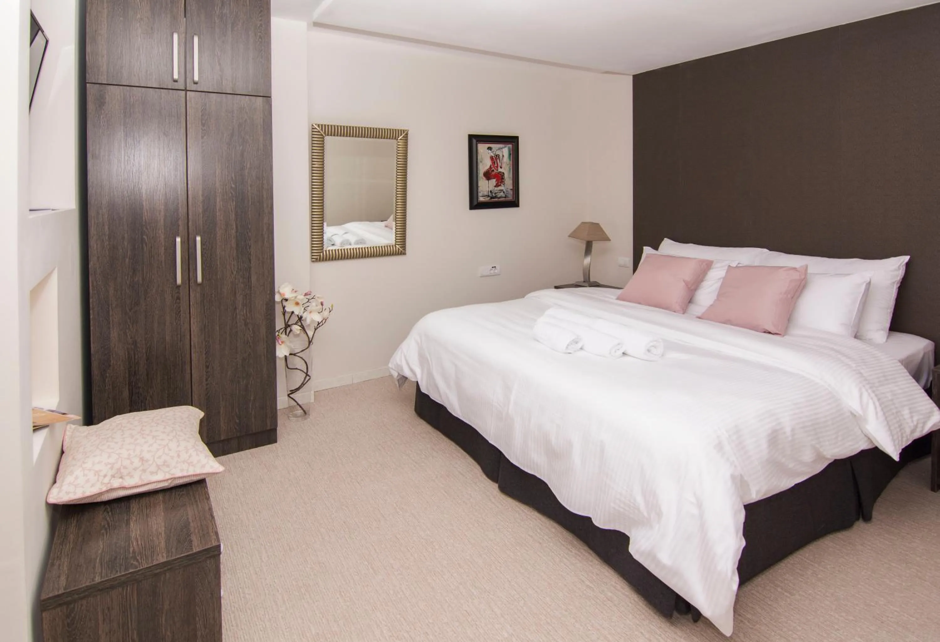 Bed in Beo Green View