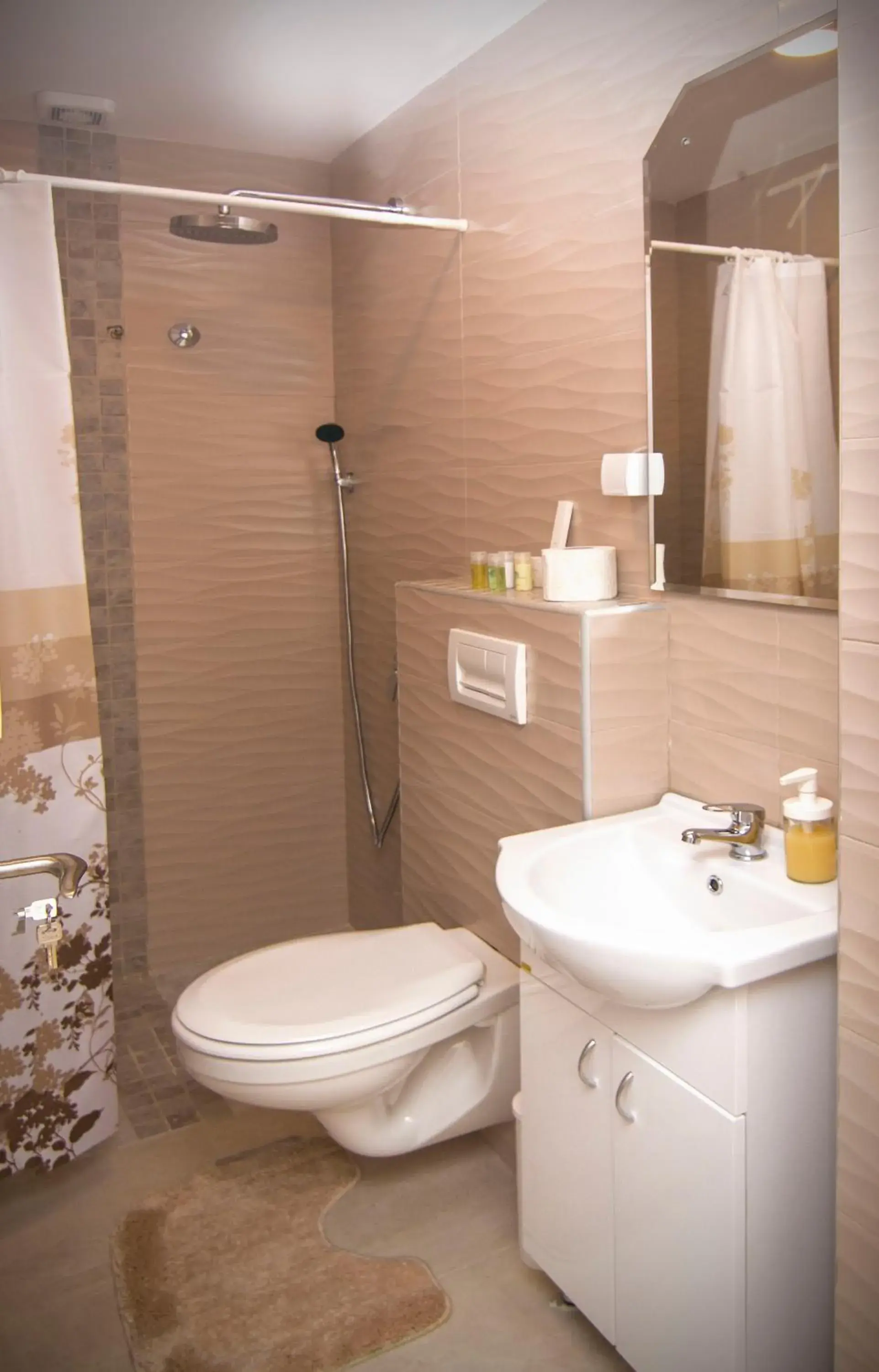 Economy Double Room in Beo Green View Economy Double Room in Beo Green View