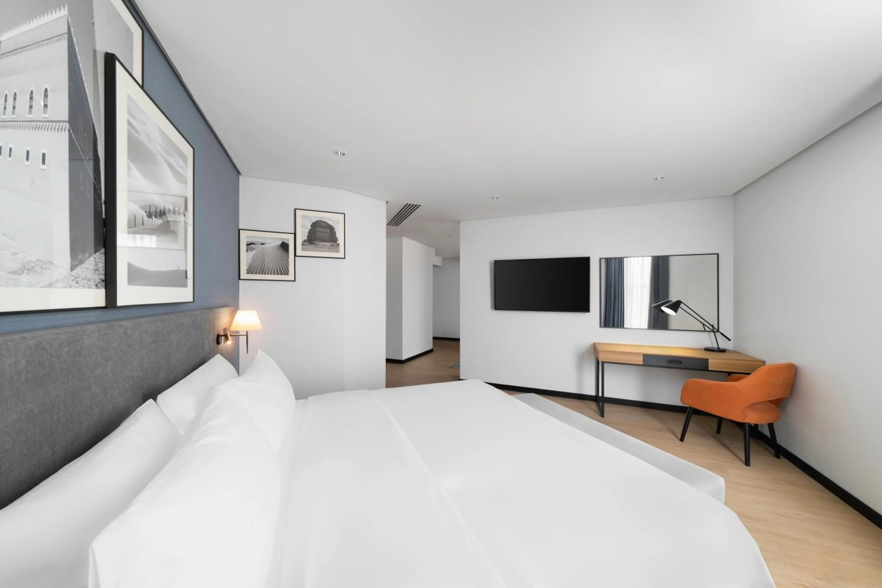 Bed in Park Inn by Radisson Al Khobar