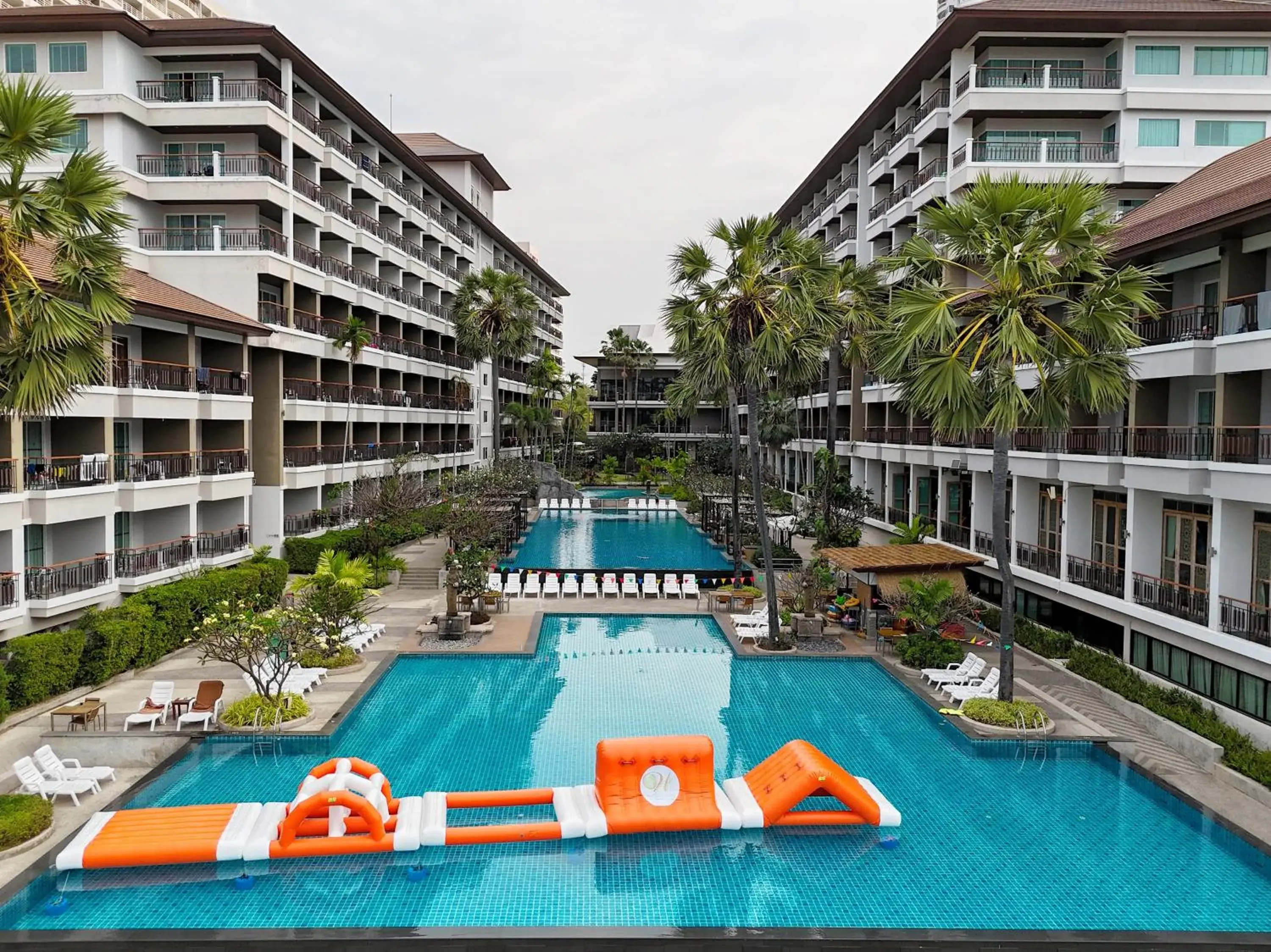 Property building in Welcome World Beachfront Resort Property building in Welcome World Beachfront Resort