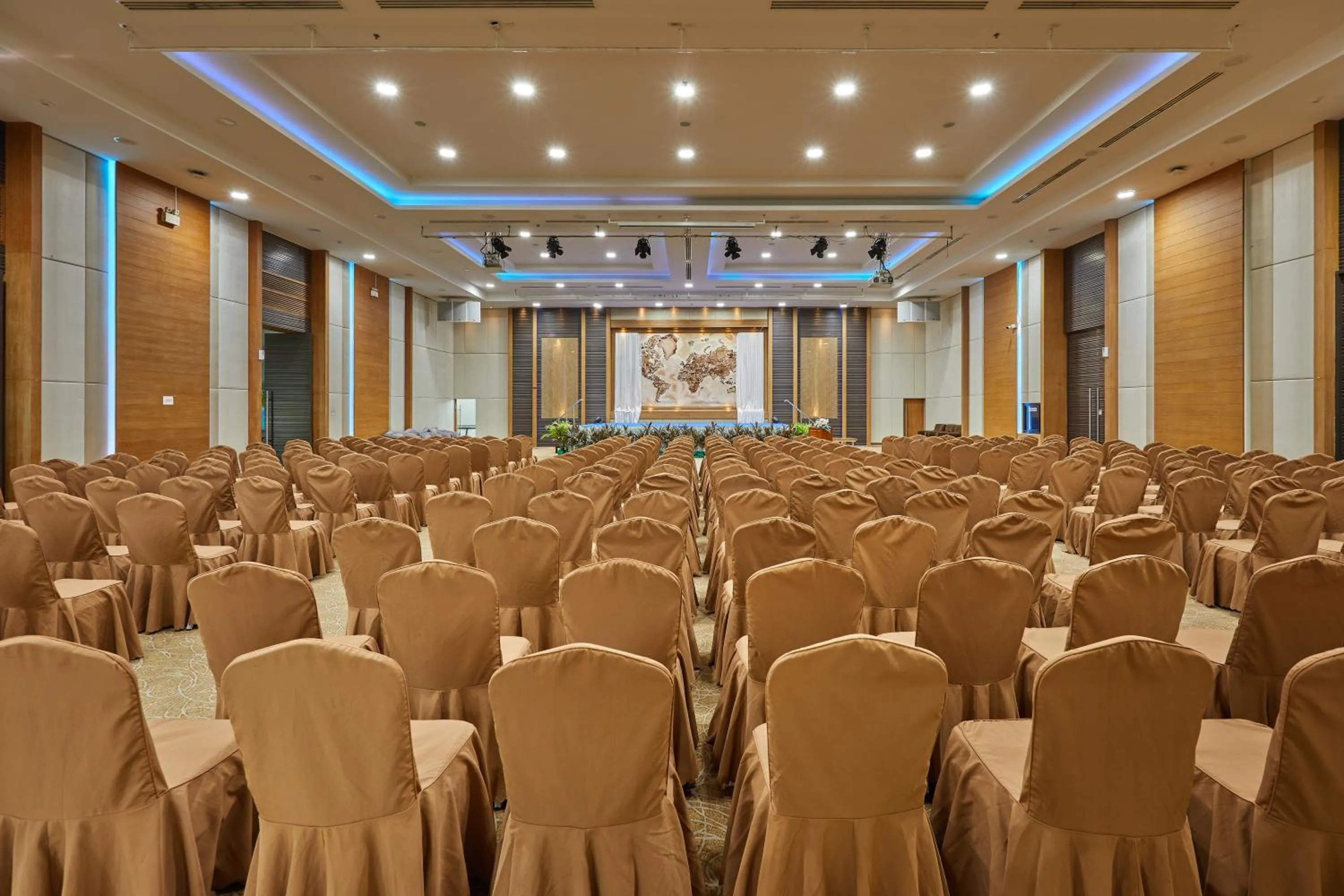 Meeting/conference room in Welcome World Beachfront Resort