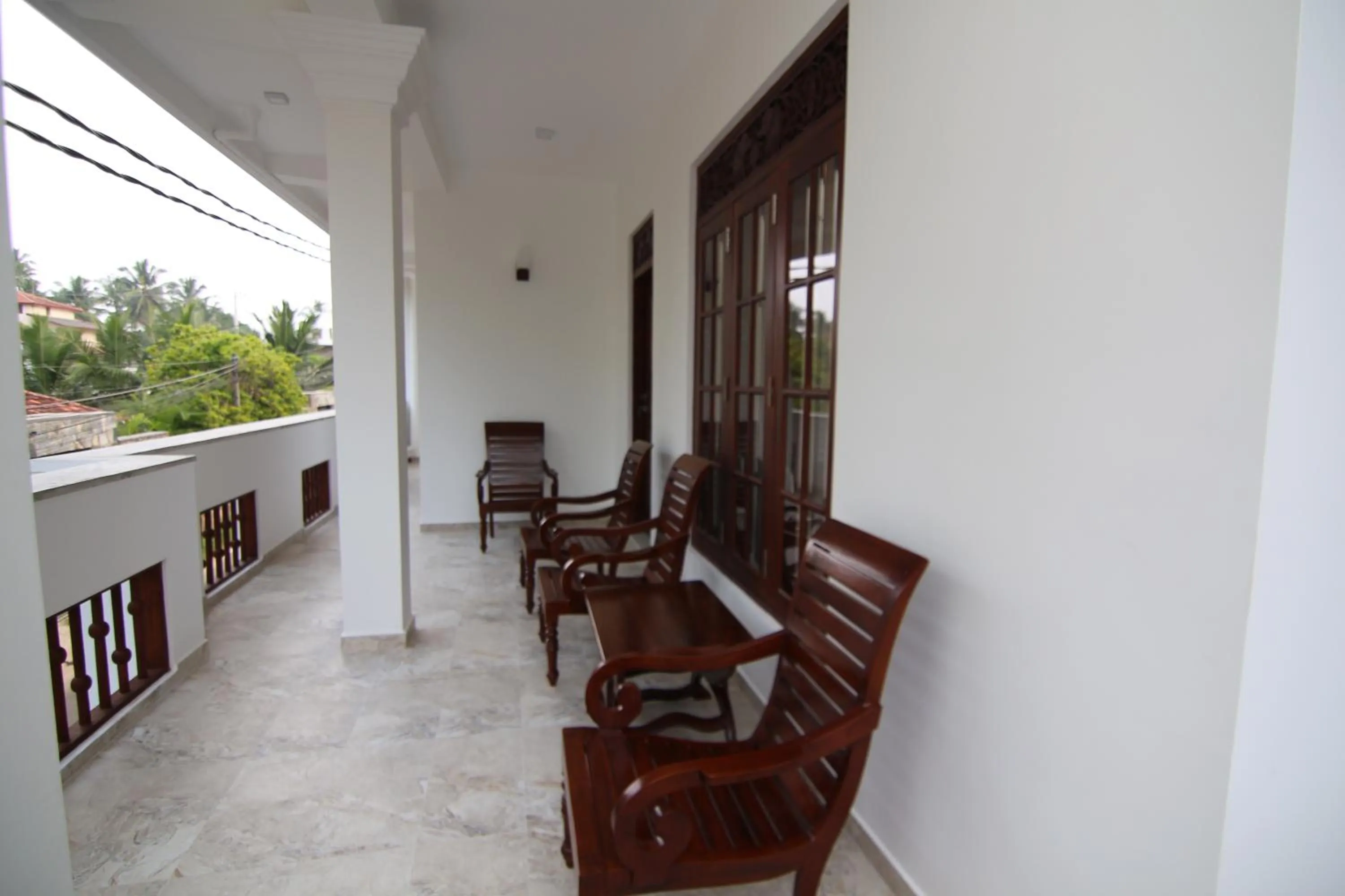 Street view in Mihira Gedara Apartments