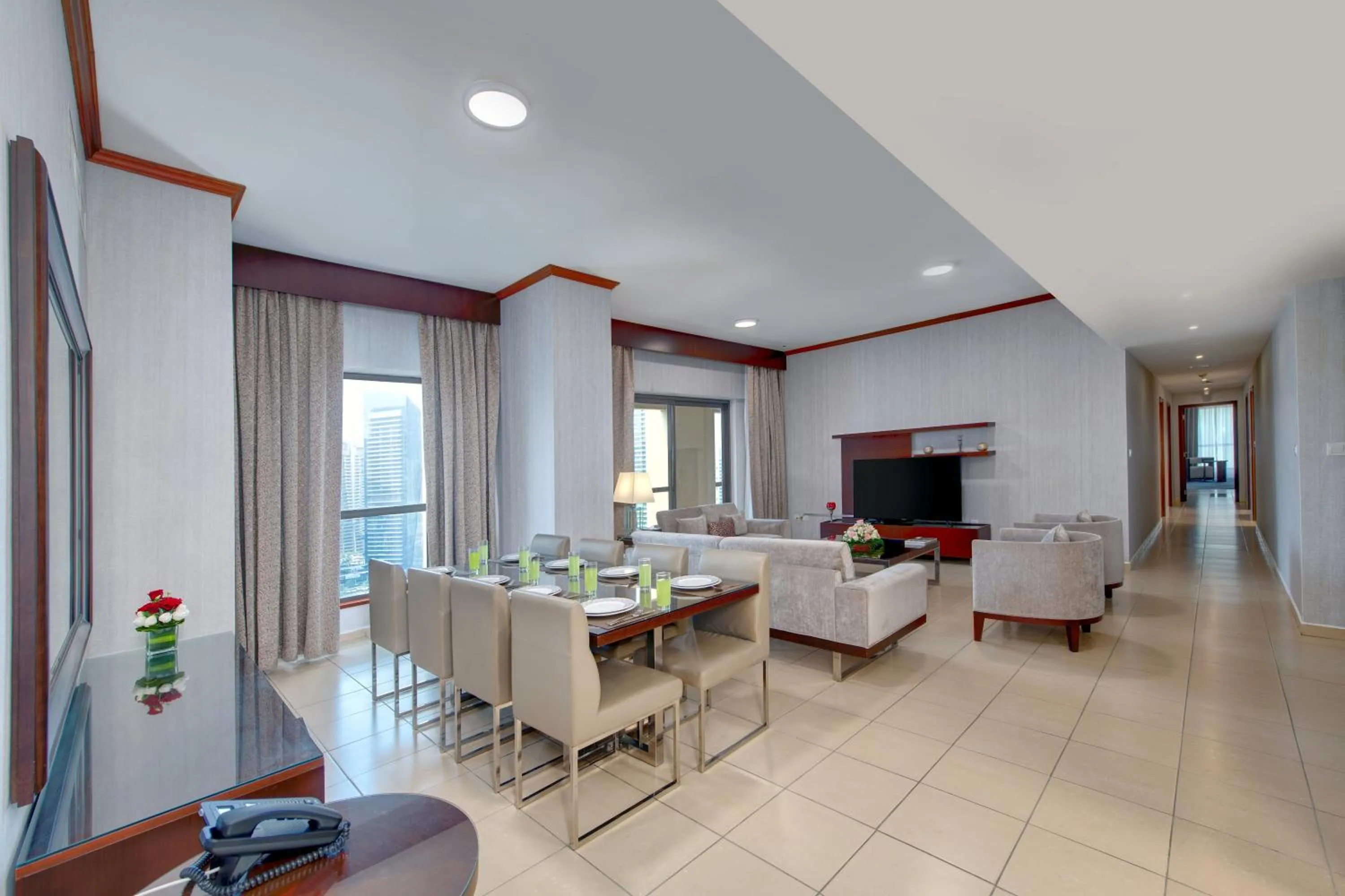 TV and multimedia in SUHA JBR Hotel Apartments