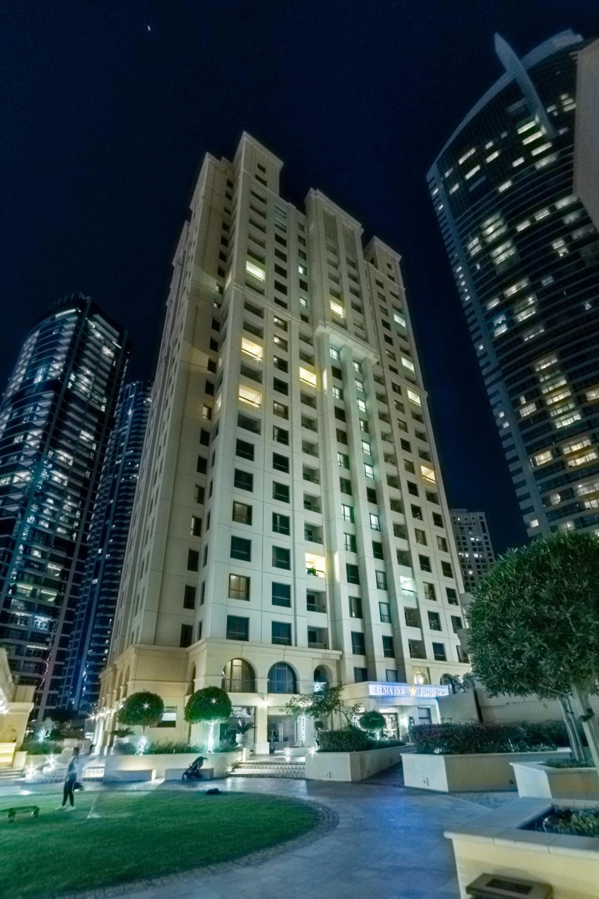 Facade/entrance in SUHA JBR Hotel Apartments