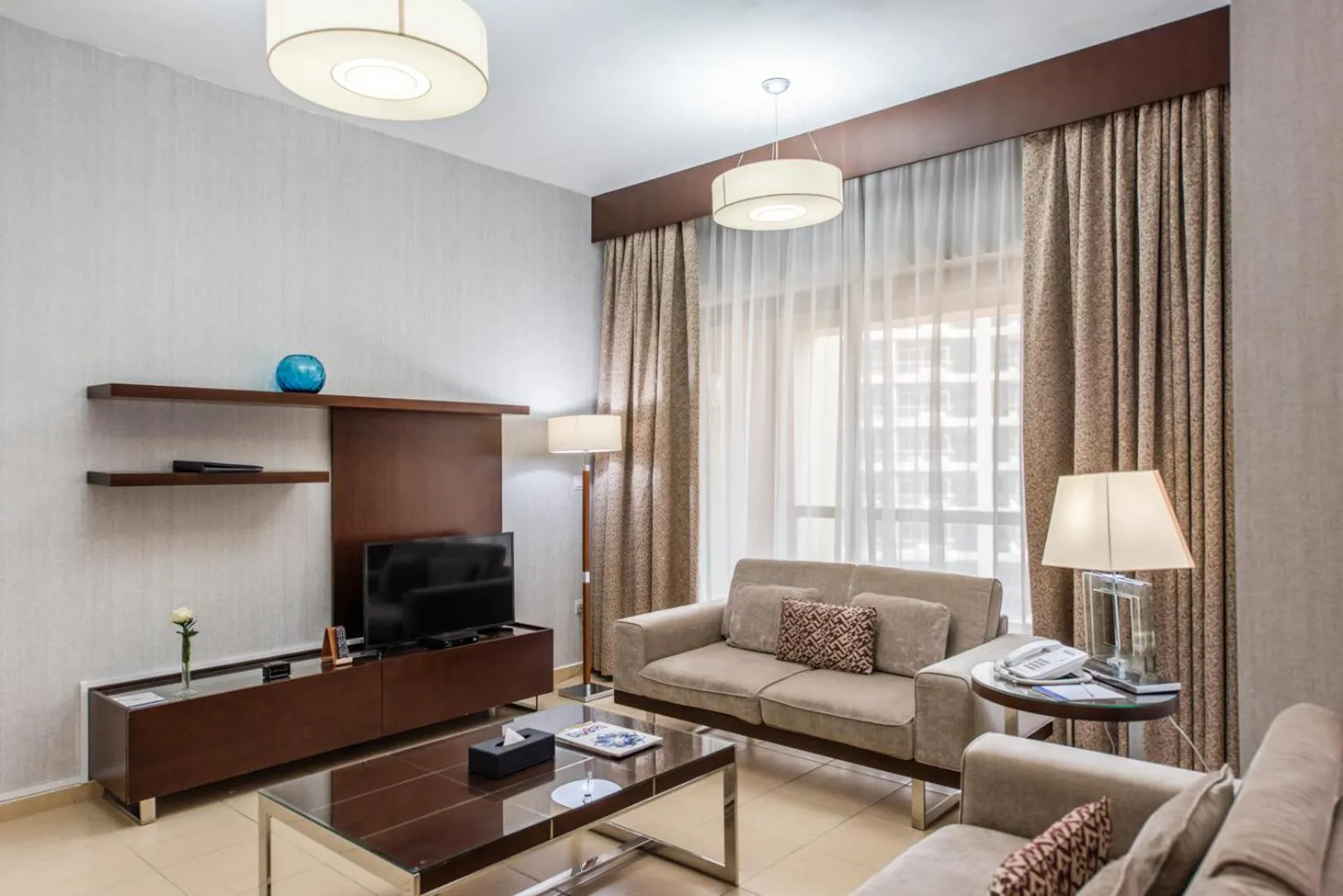 Living room in SUHA JBR Hotel Apartments