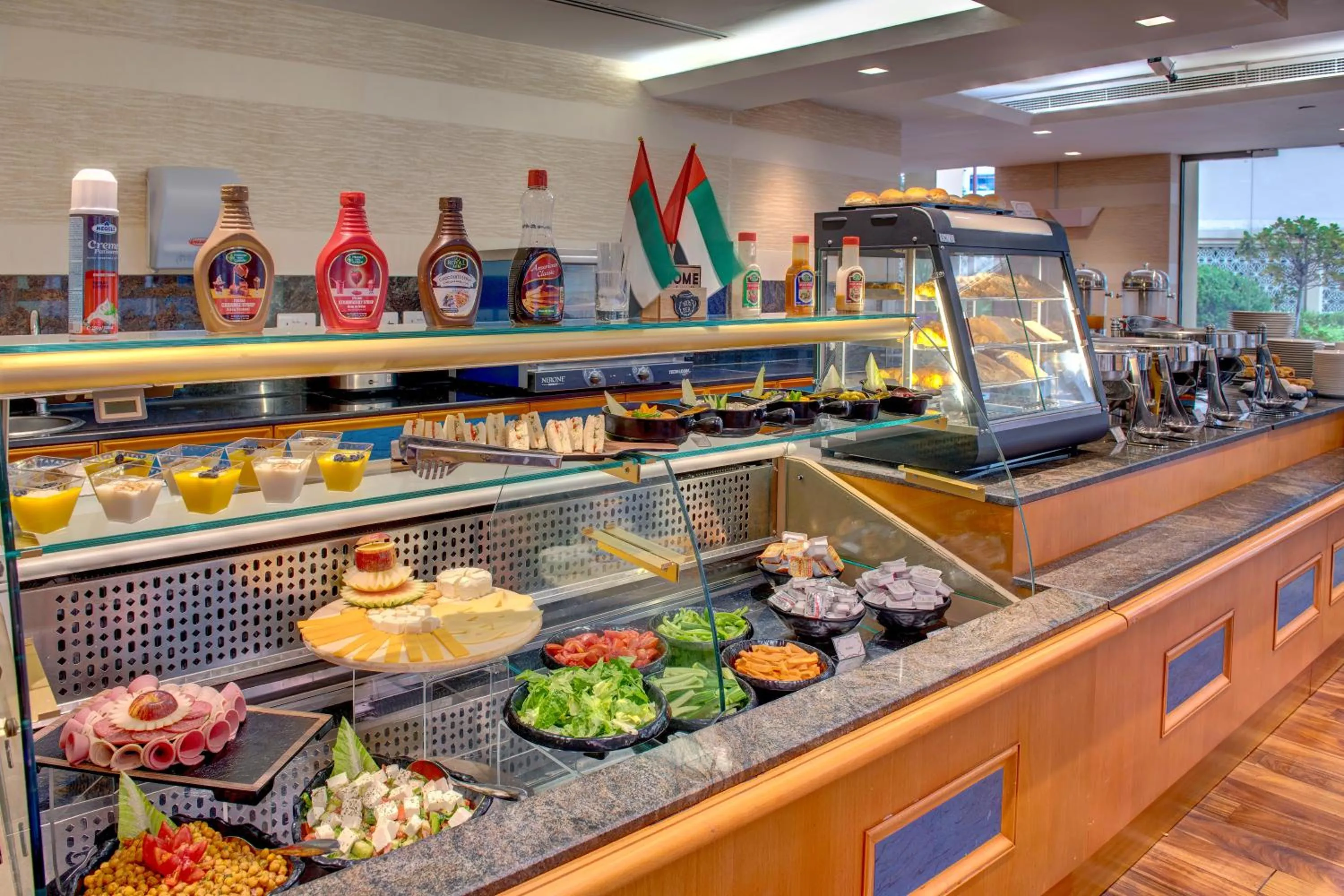 Breakfast in SUHA JBR Hotel Apartments