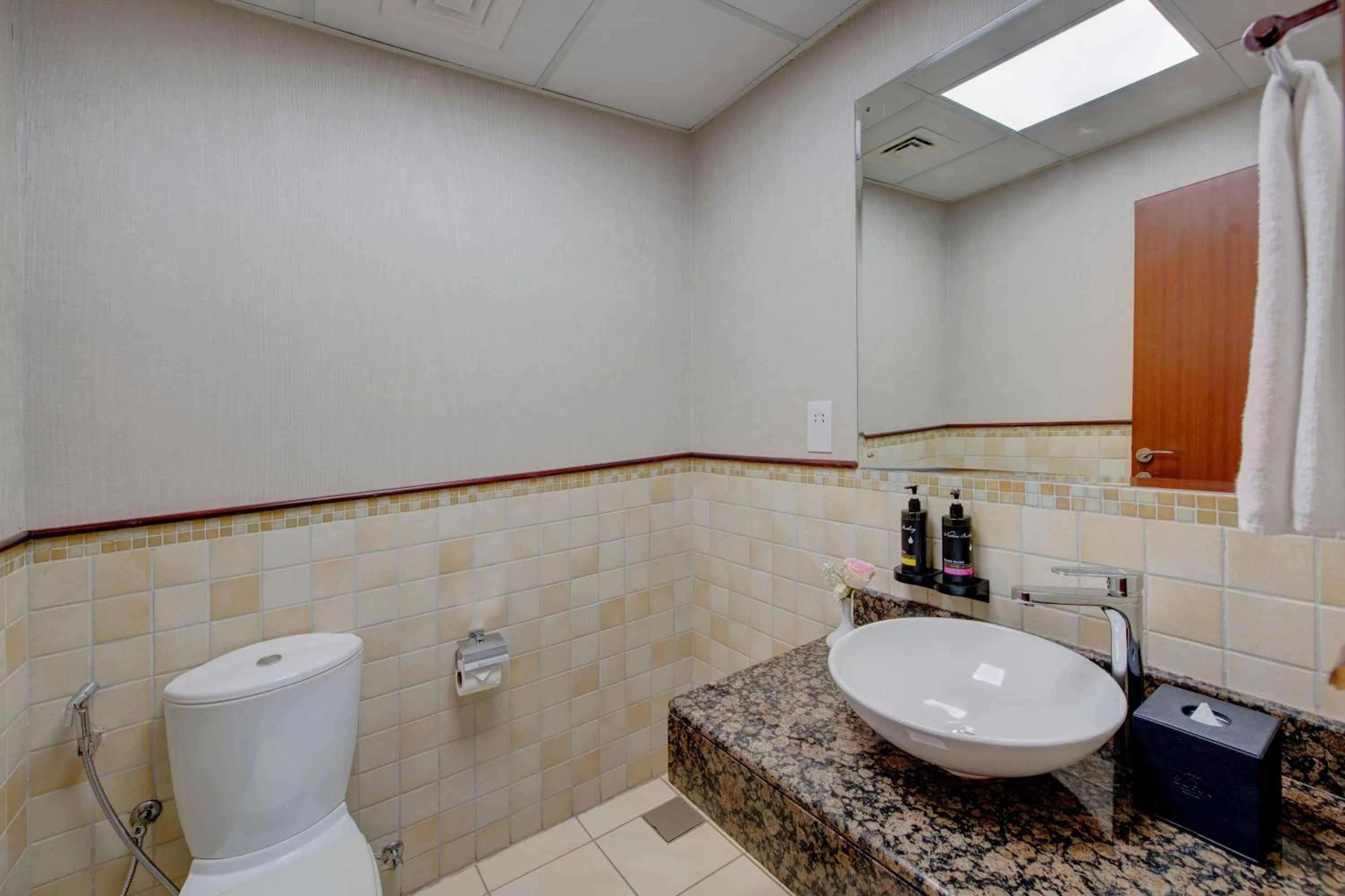 Toilet in SUHA JBR Hotel Apartments