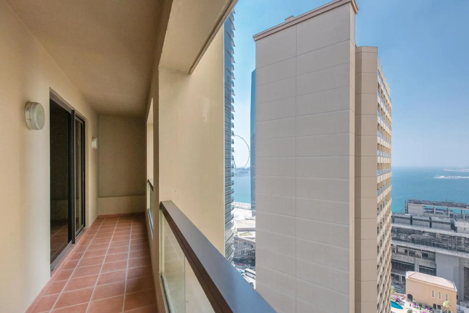 Balcony/Terrace in SUHA JBR Hotel Apartments