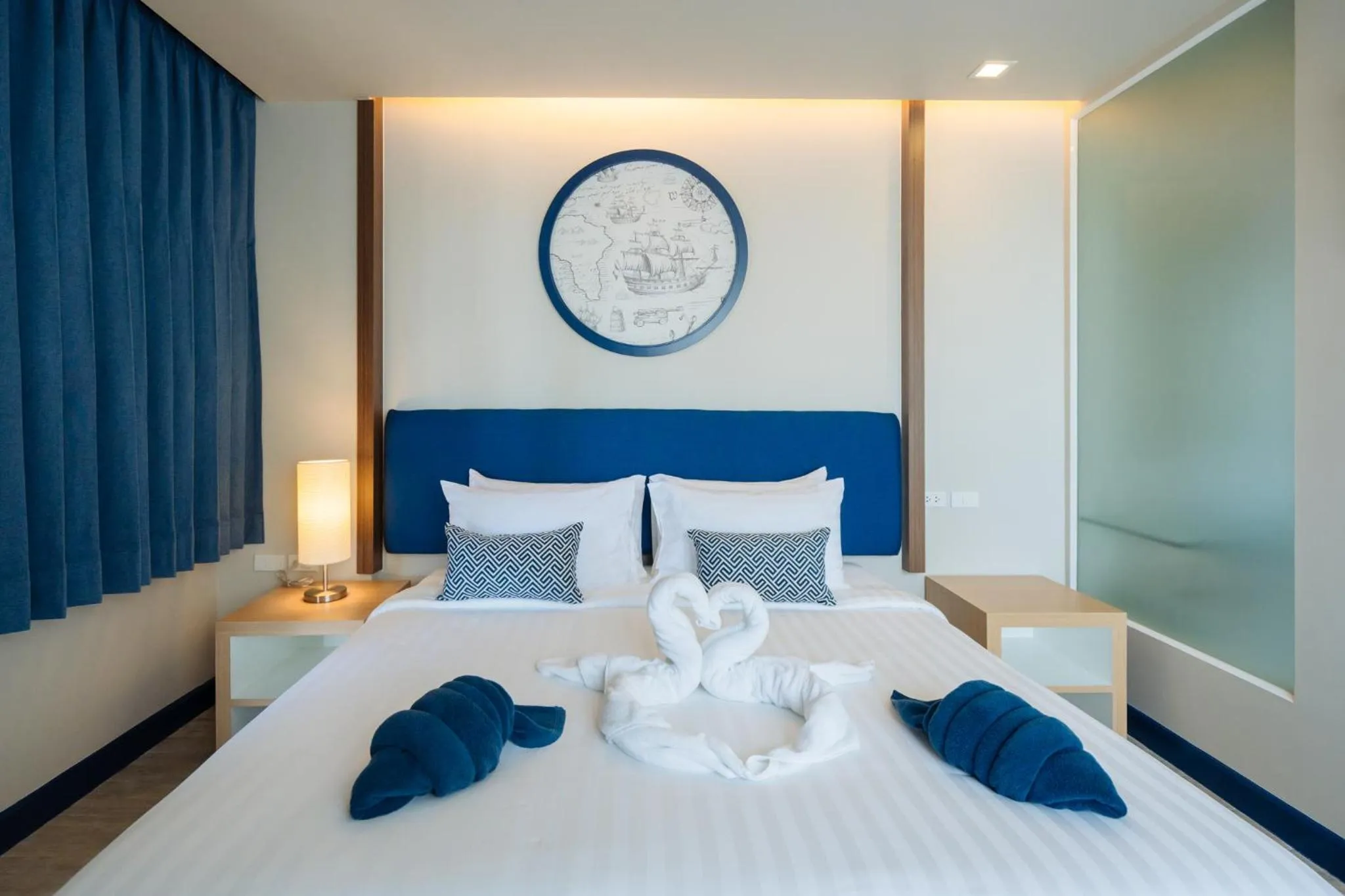 Bed in Phuket Boat Quay Hotel Panwa Beach