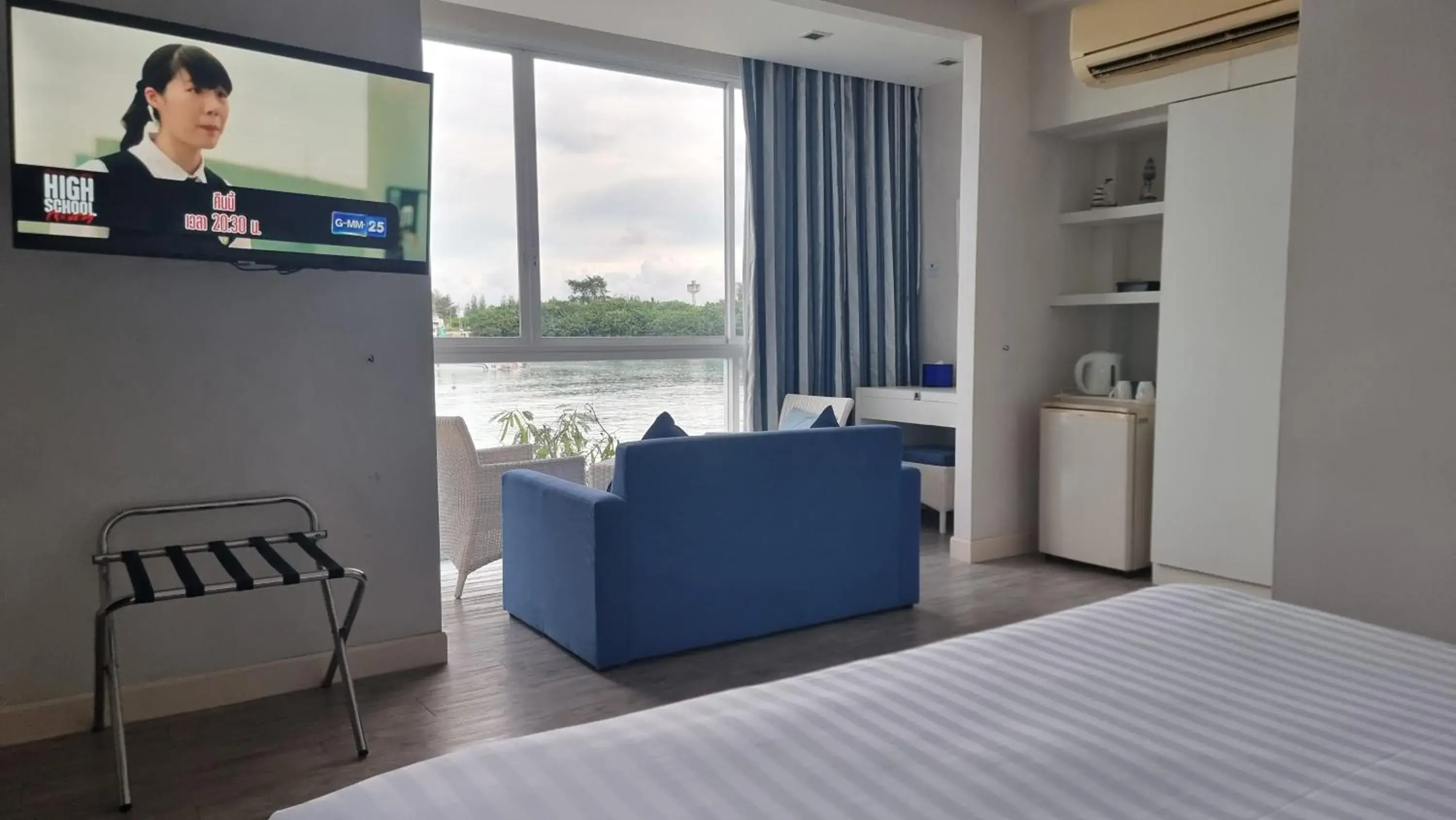 View (from property/room), Bed in Phuket Boat Quay Hotel Panwa Beach View (from property/room), Bed in Phuket Boat Quay Hotel Panwa Beach