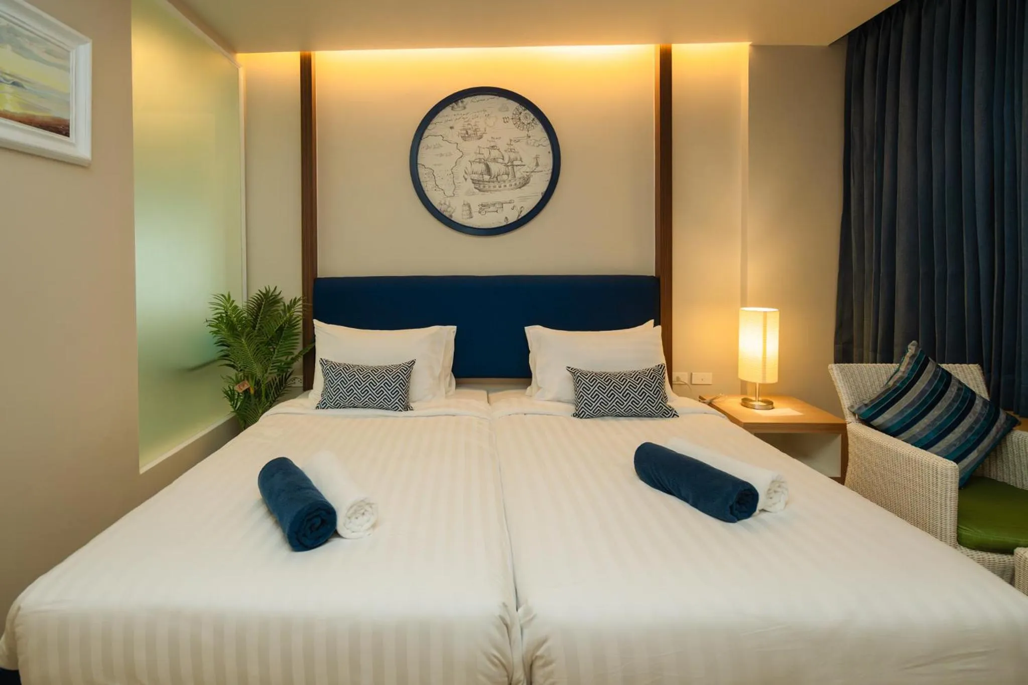 Bed in Phuket Boat Quay Hotel Panwa Beach