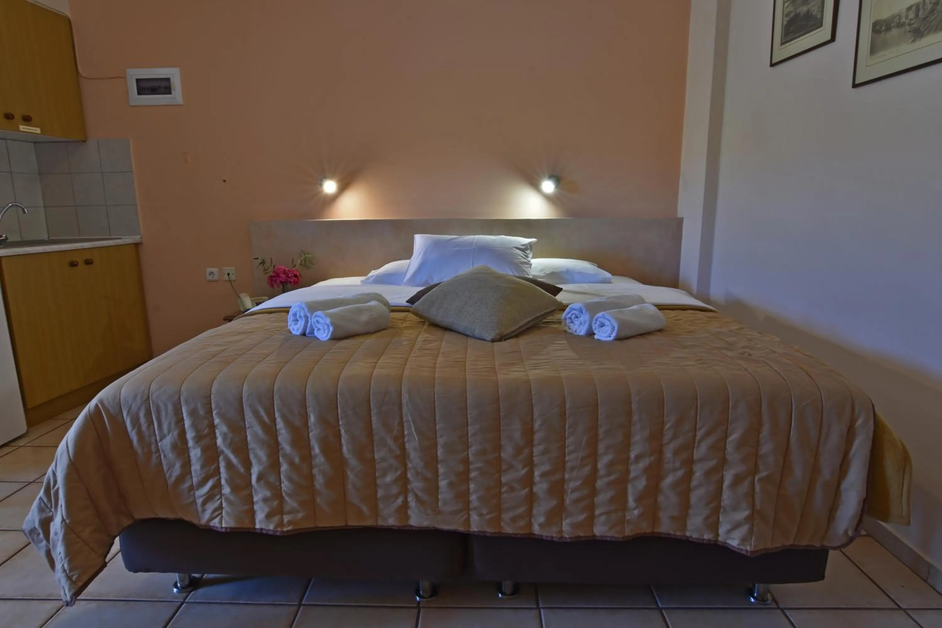Bed in Sarris Planet