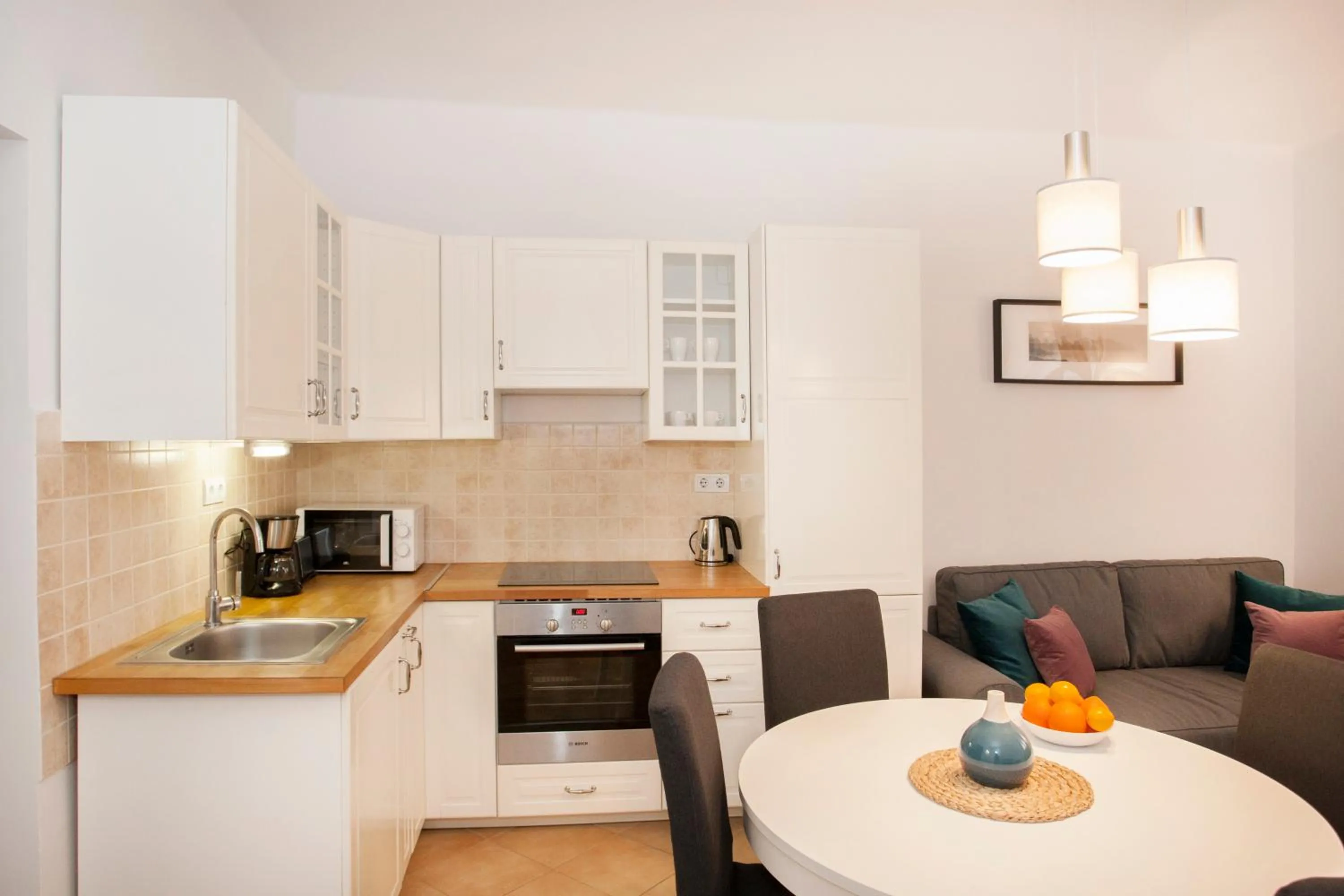 CHRISTINE-2 BEDROOMS APARTMENT IN THE DOWNTOWN