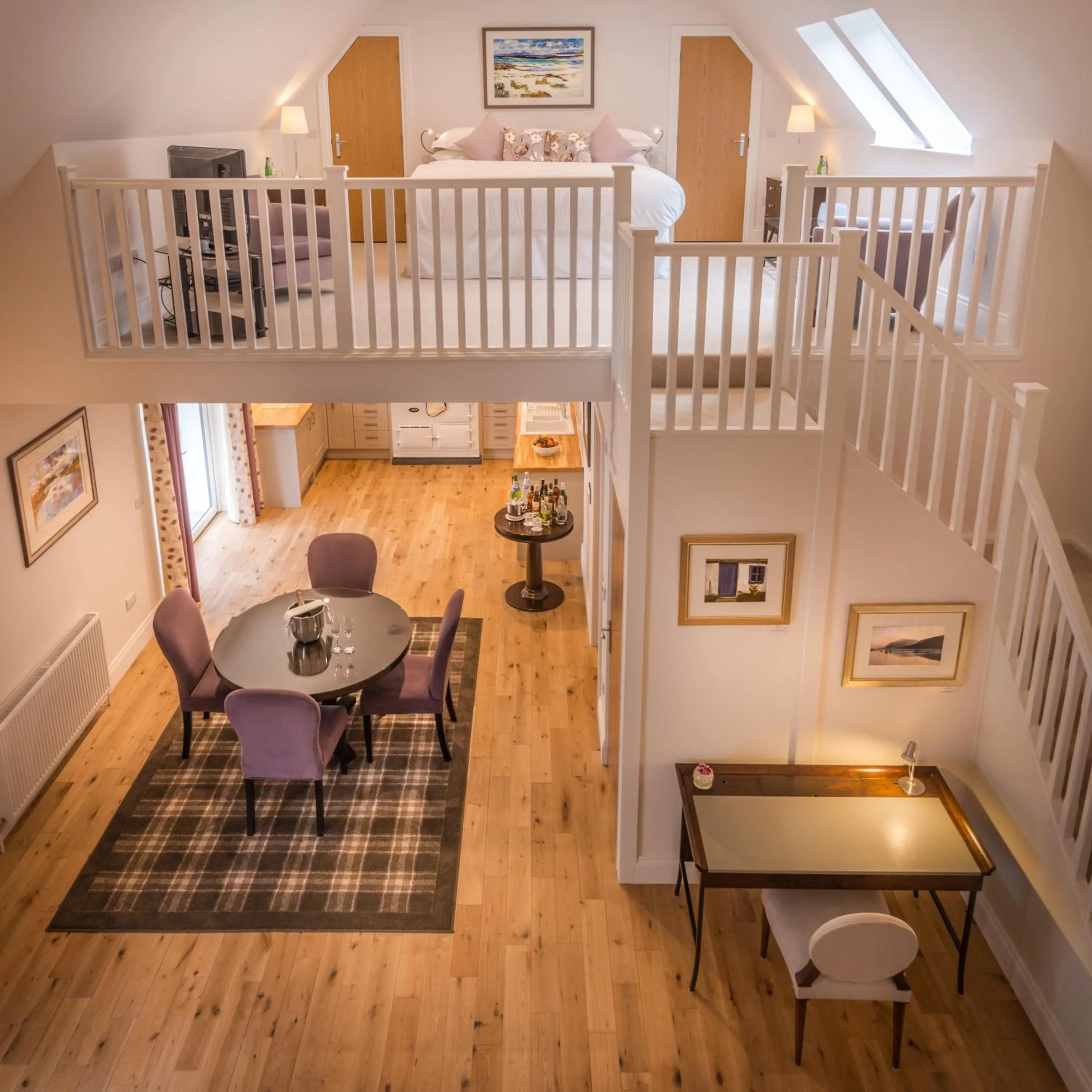 Coffee/tea facilities in Glencoe House