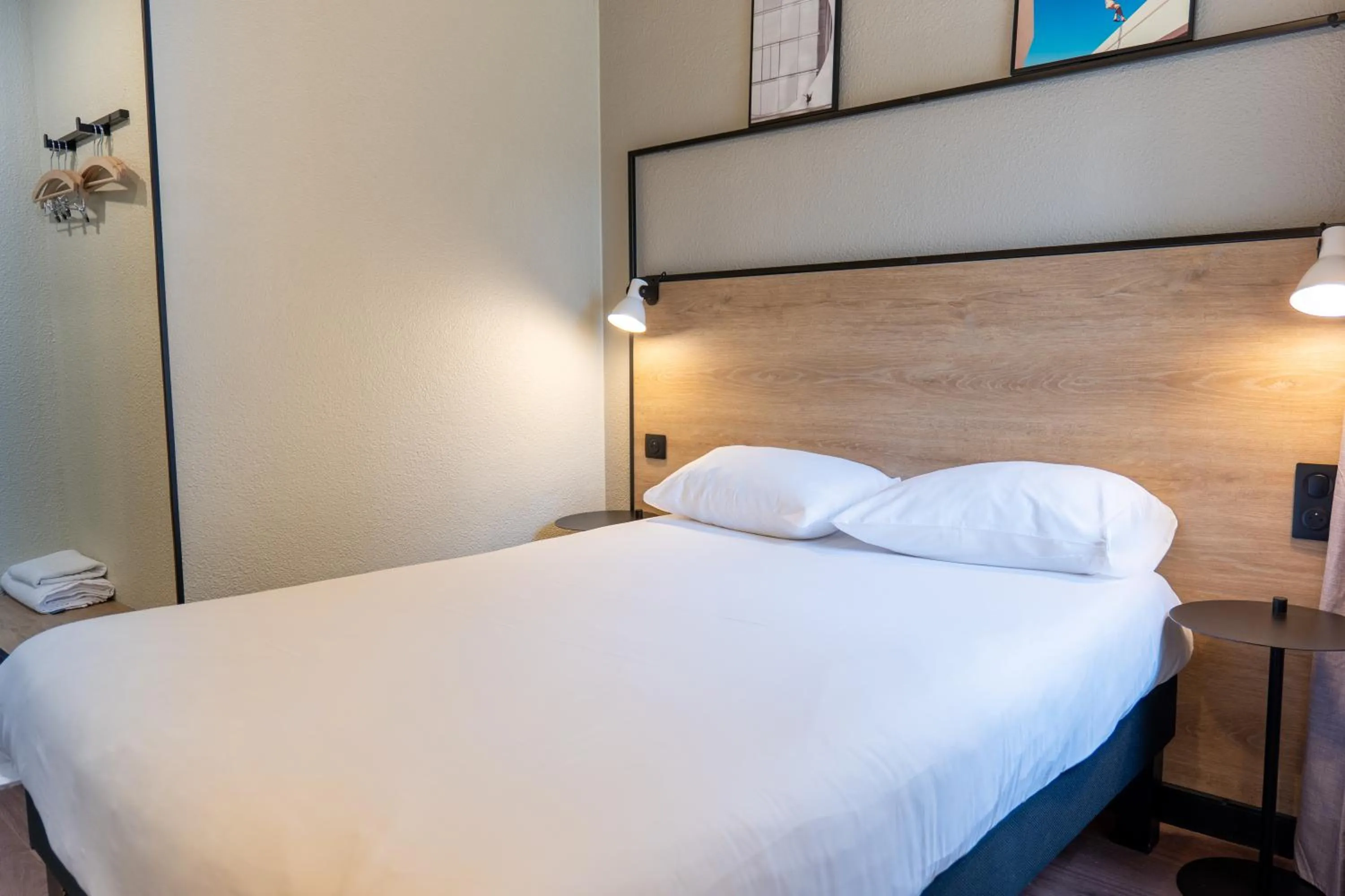 Bed in Ibis Agen Centre Gare