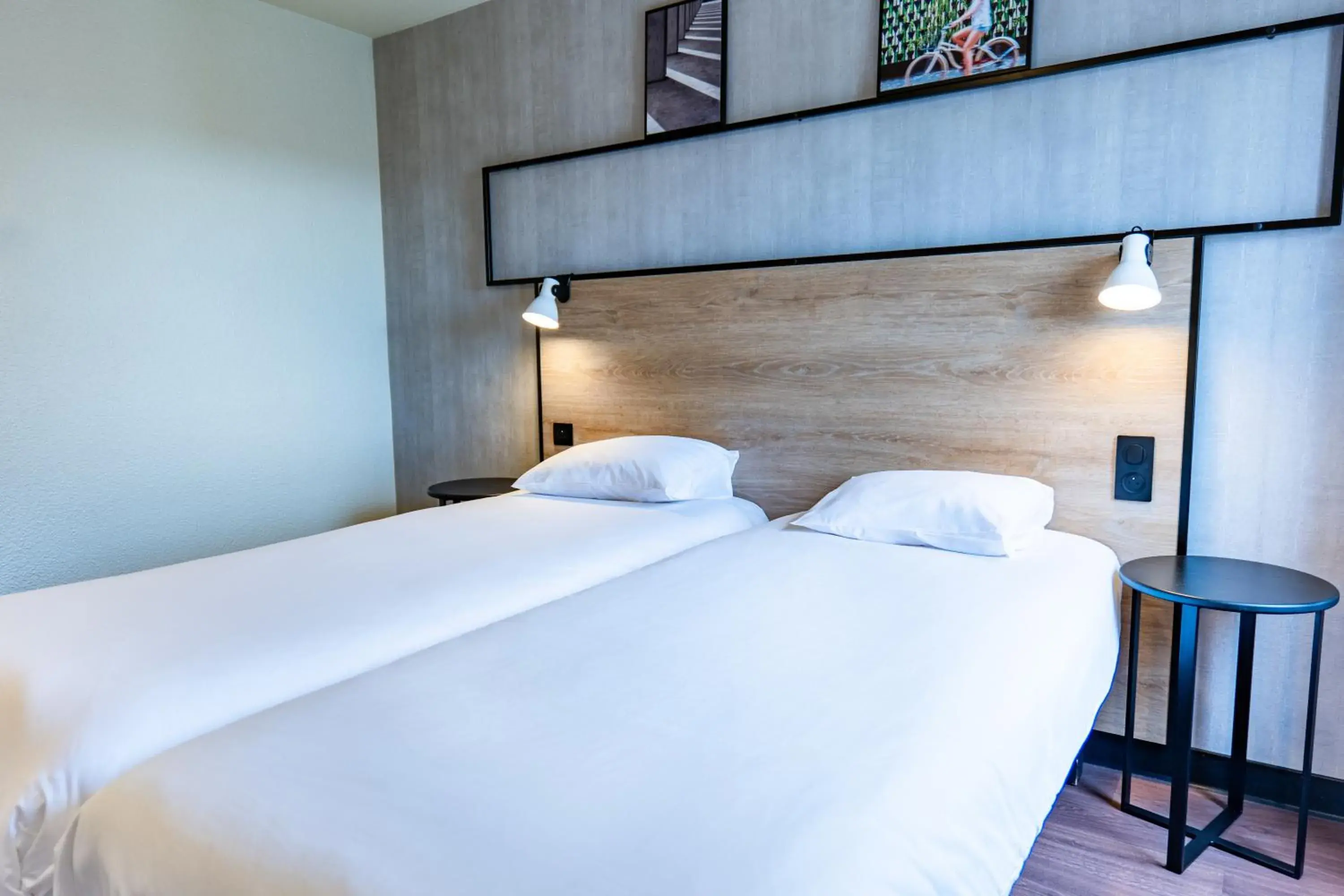 Bedroom, Bed in Ibis Agen Centre Gare Bedroom, Bed in Ibis Agen Centre Gare