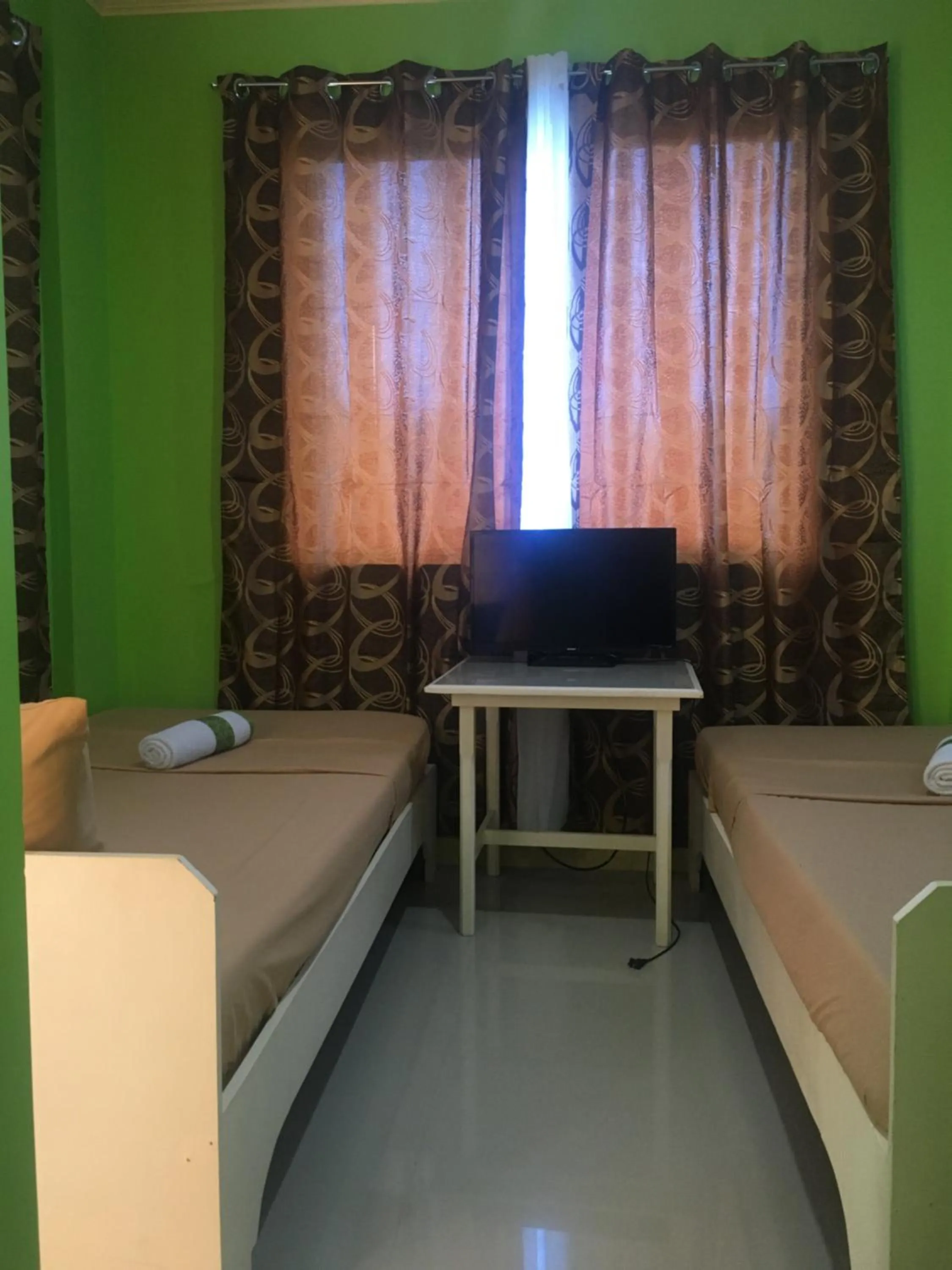 Bedroom, Bed in Twin AP Homes