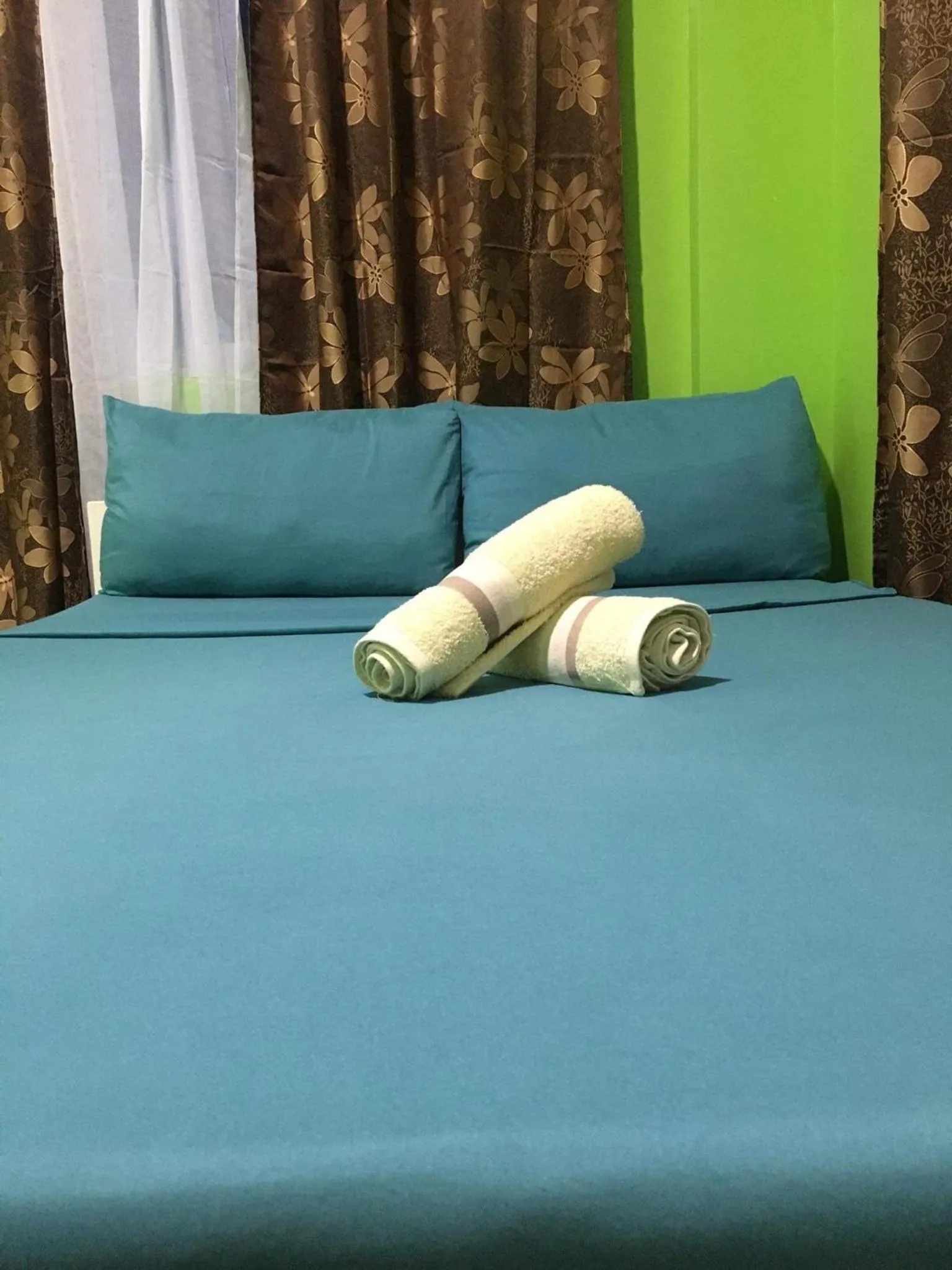 Bedroom, Bed in Twin AP Homes