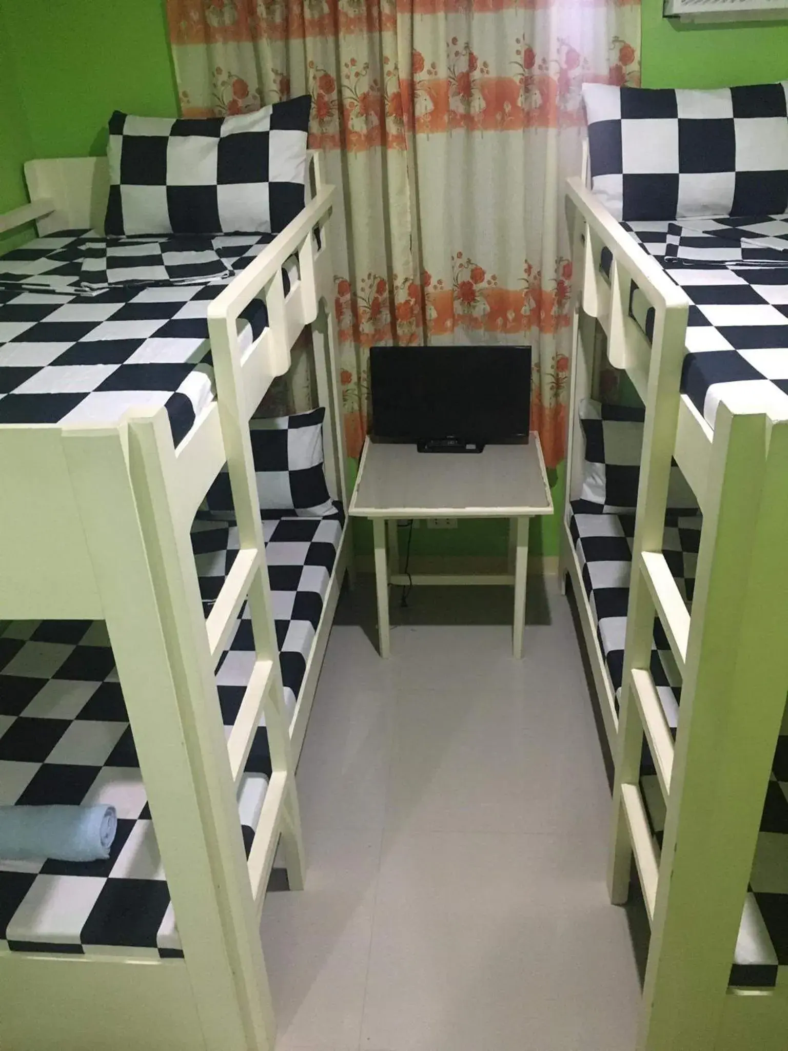 bunk bed, Bed in Twin AP Homes bunk bed, Bed in Twin AP Homes