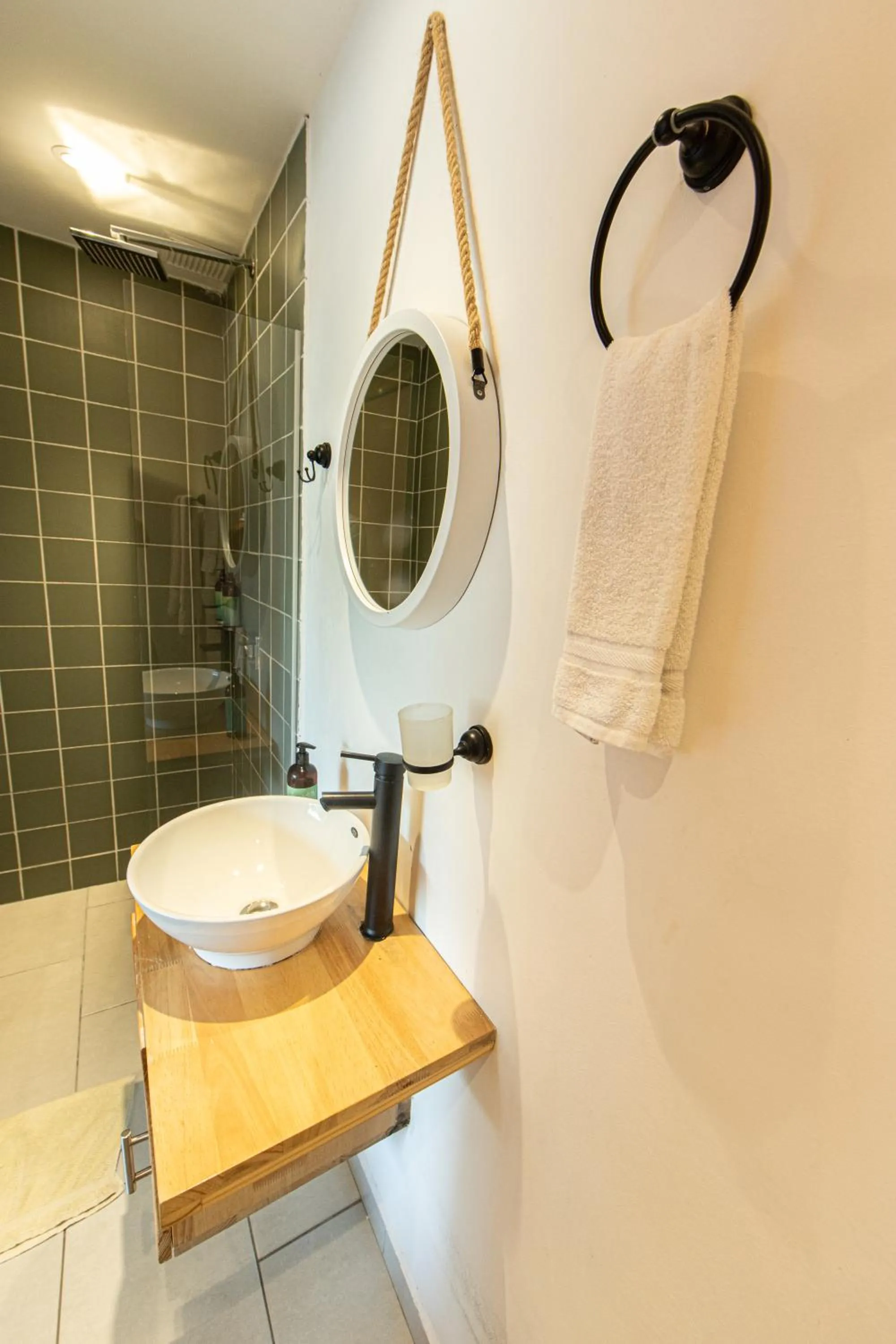 Shower in La Martina Boutique Hotel