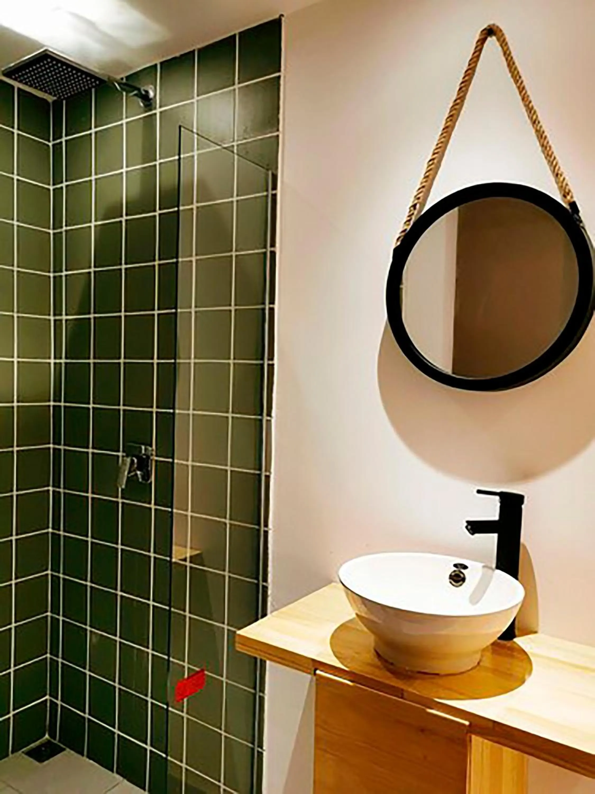 Shower in La Martina Boutique Hotel