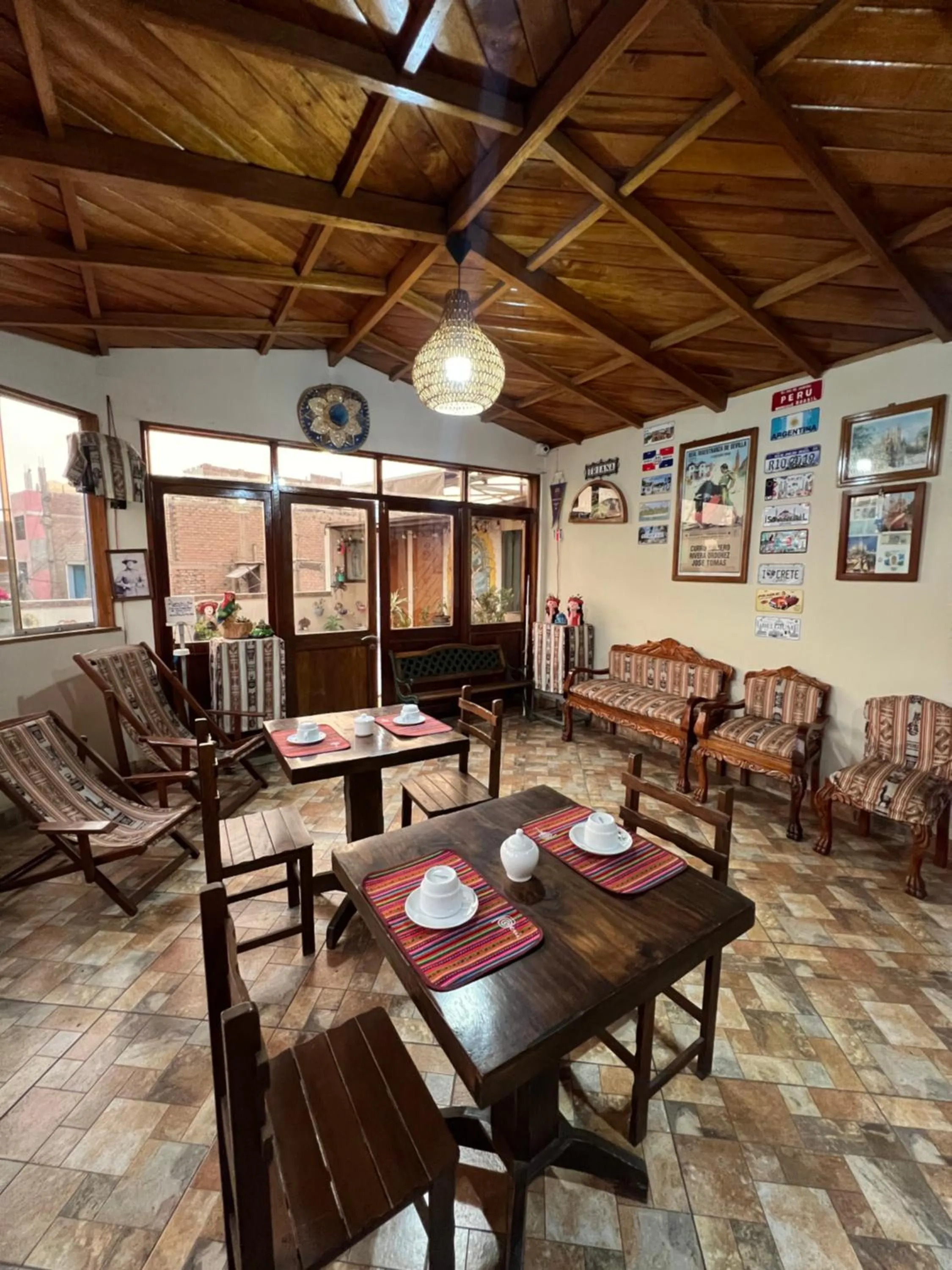 Dining area in Lima Airport Tampu