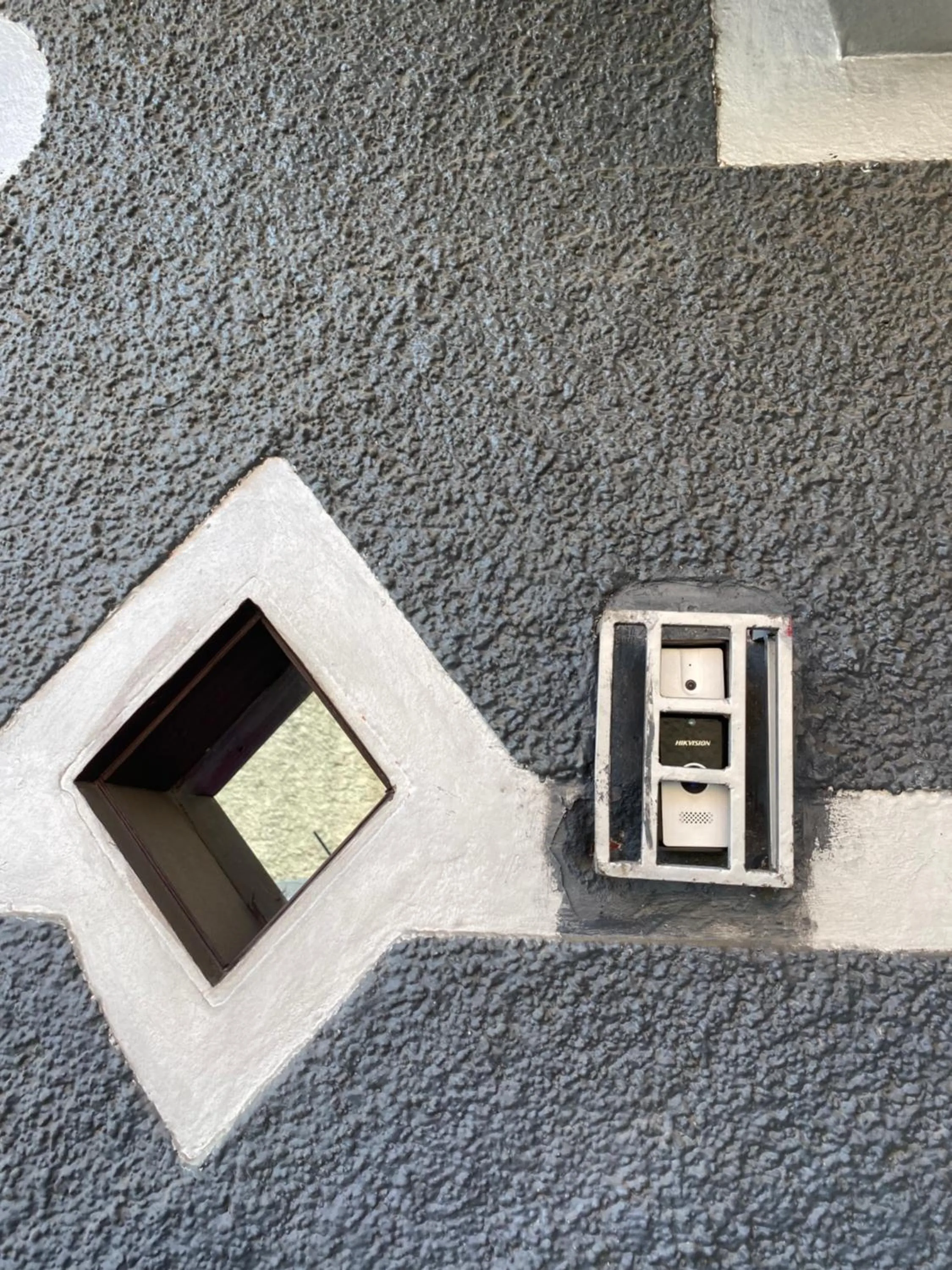 Facade/entrance in Lima Airport Tampu
