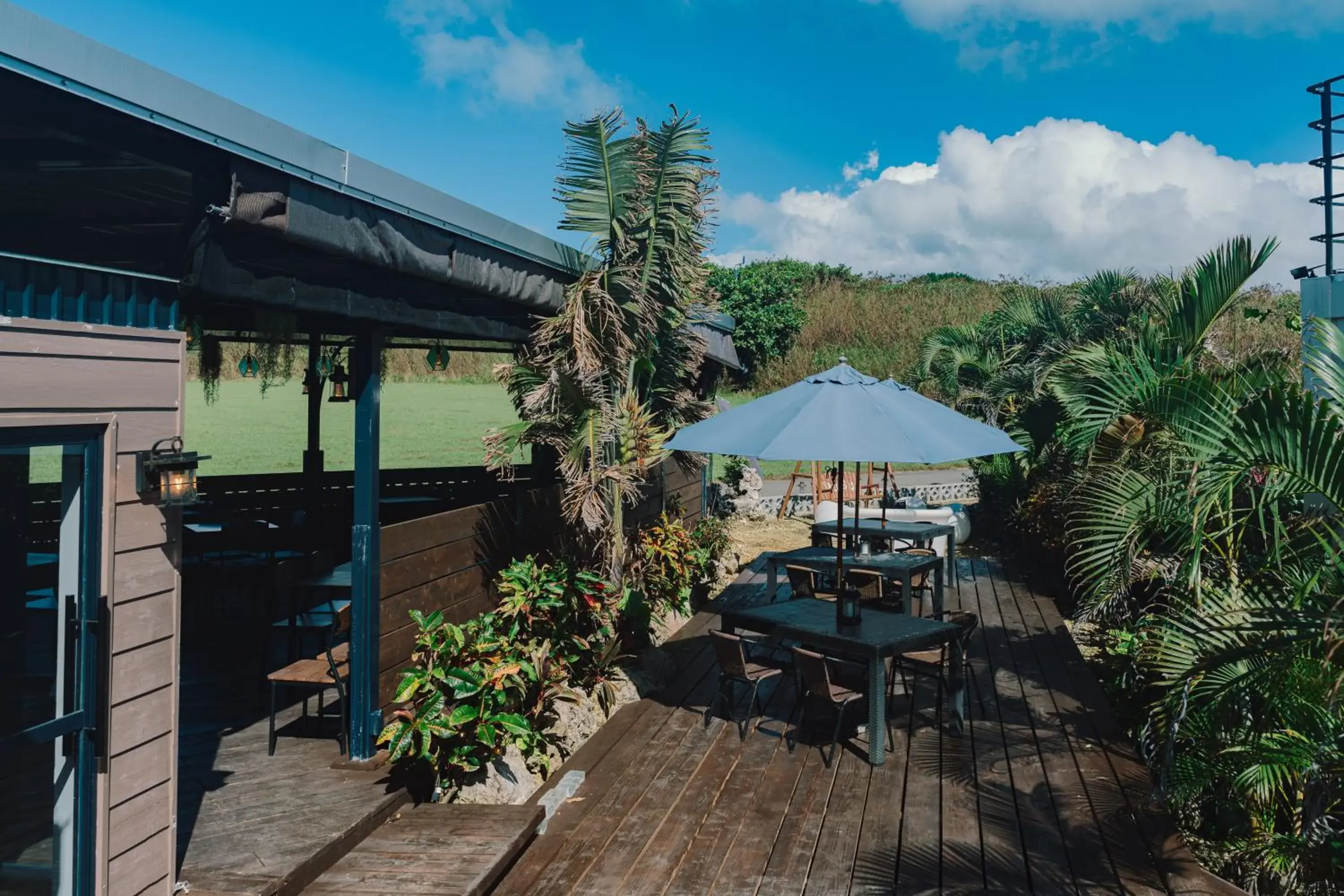 Restaurant/places to eat in BLANC MIYAKOJIMA 旧RuGu Glamping Resort Restaurant/places to eat in BLANC MIYAKOJIMA 旧RuGu Glamping Resort