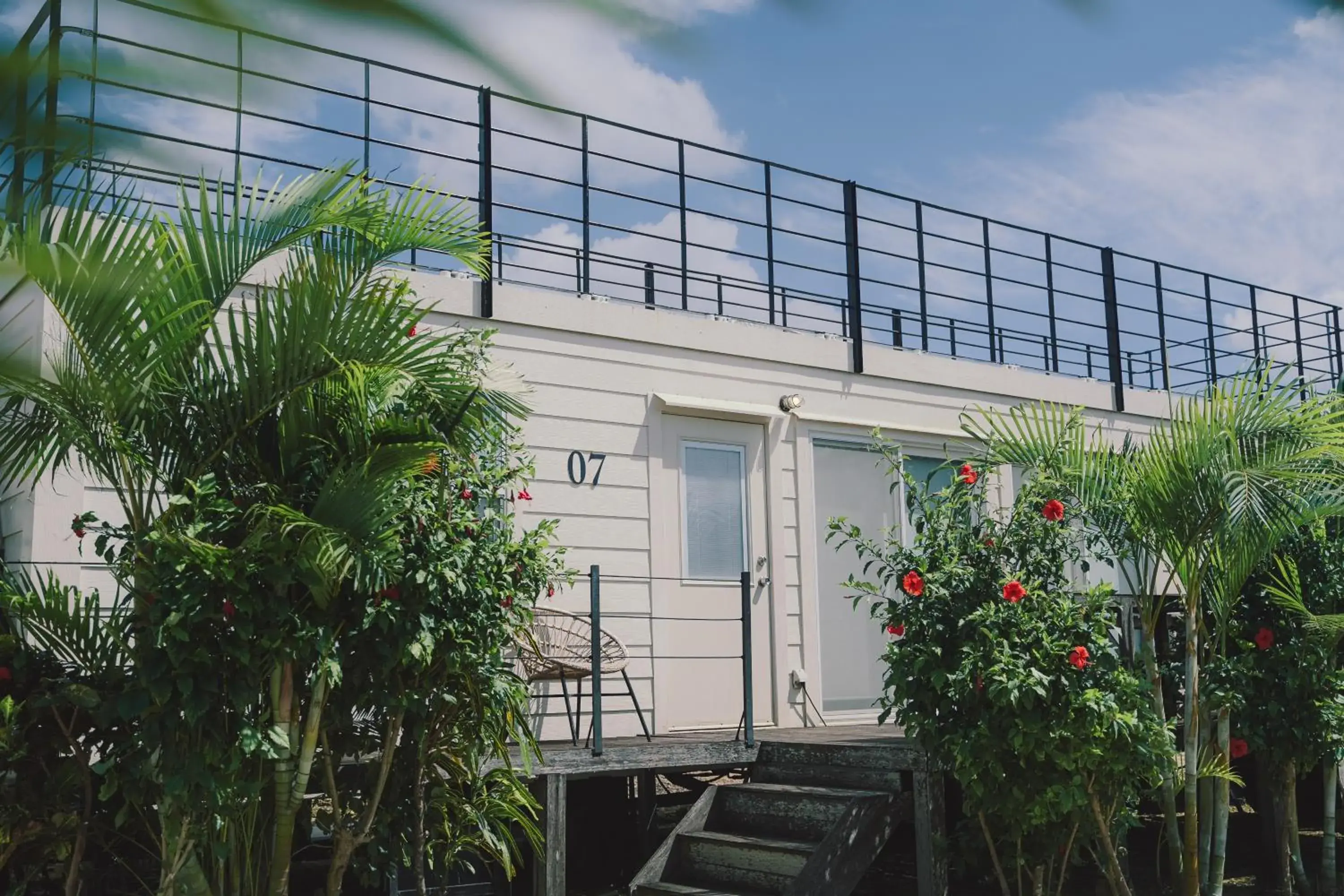 Photo of the whole room in BLANC MIYAKOJIMA 旧RuGu Glamping Resort Photo of the whole room in BLANC MIYAKOJIMA 旧RuGu Glamping Resort