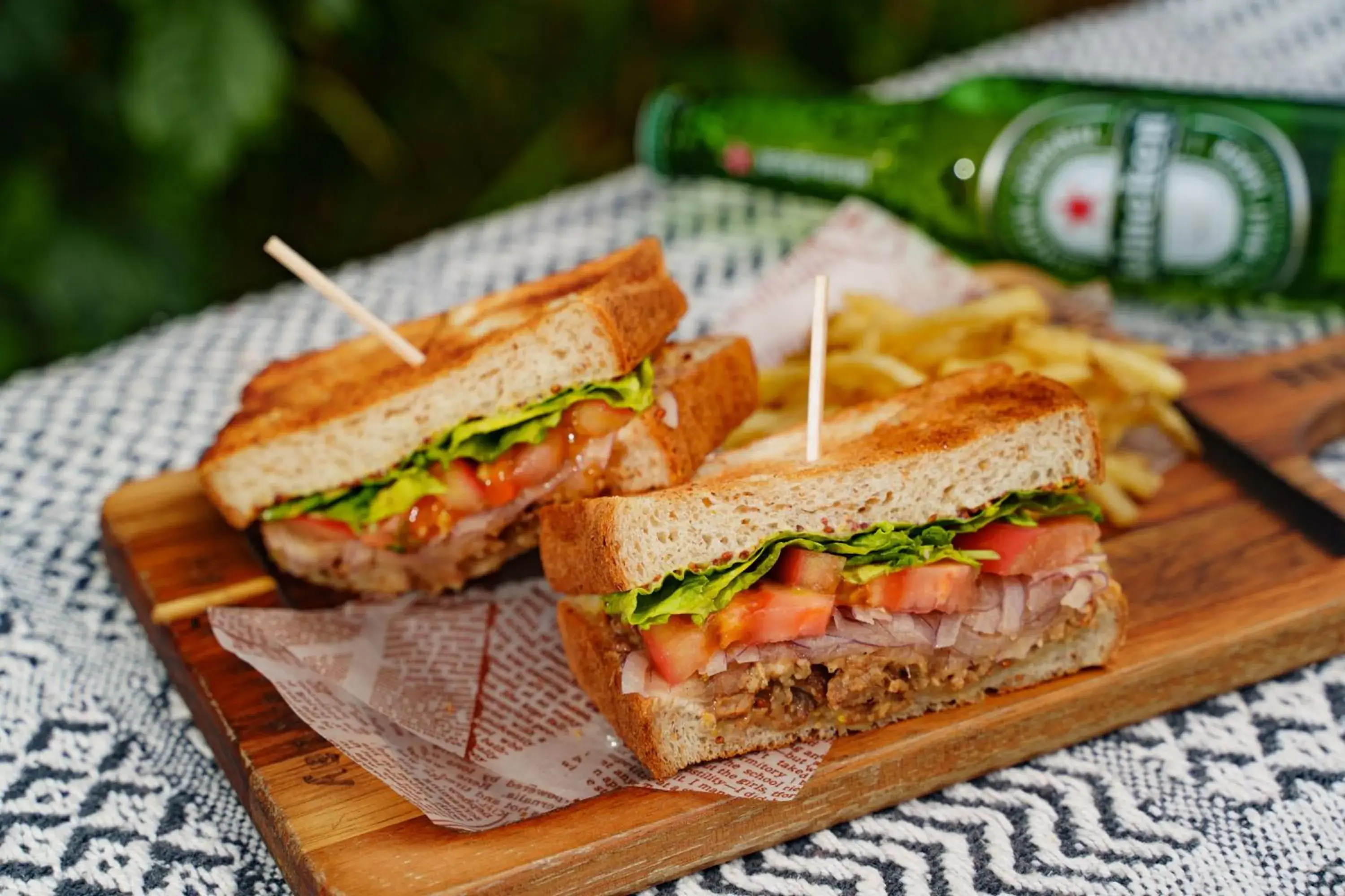 Restaurant/places to eat in BLANC MIYAKOJIMA 旧RuGu Glamping Resort Restaurant/places to eat in BLANC MIYAKOJIMA 旧RuGu Glamping Resort