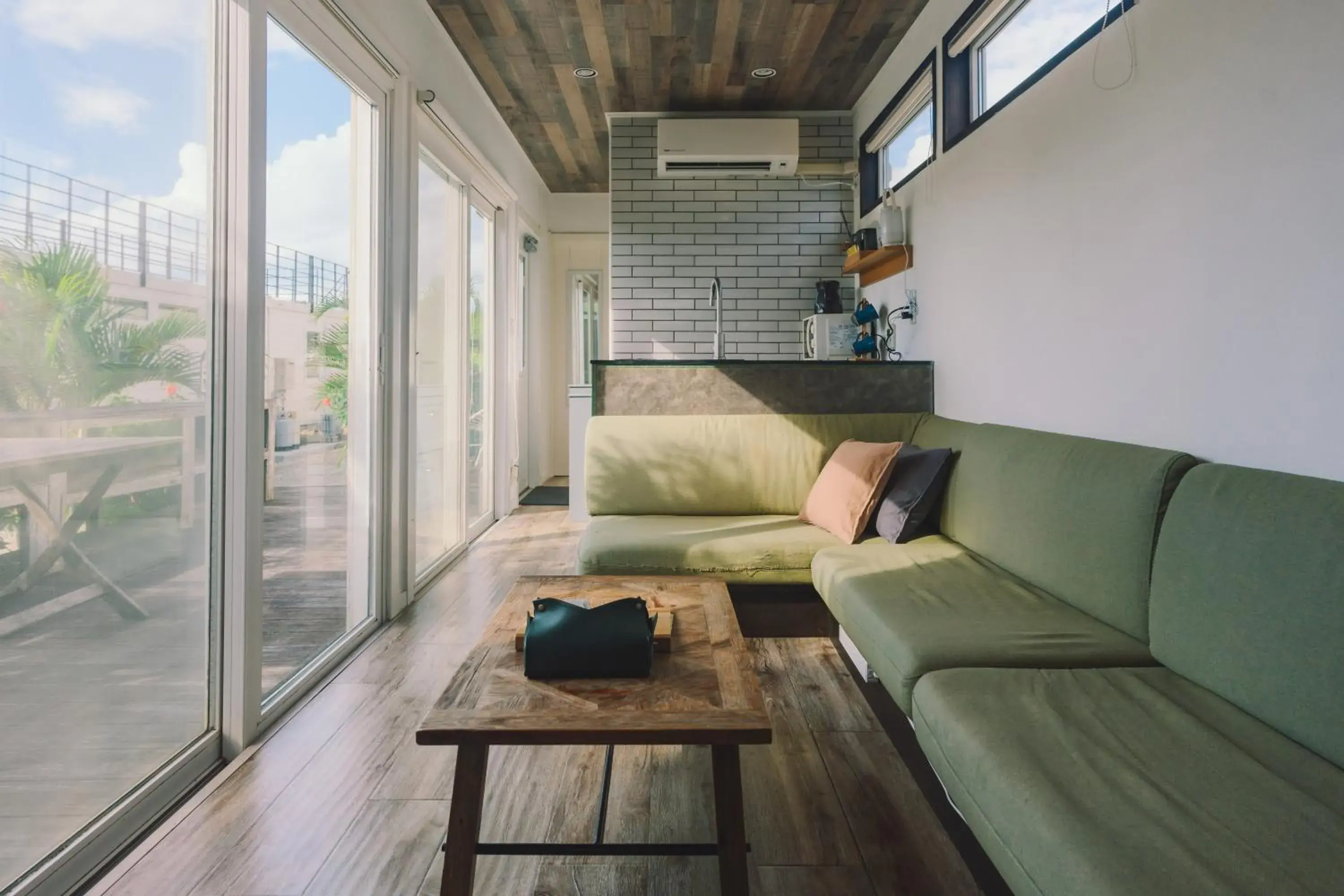 Photo of the whole room in BLANC MIYAKOJIMA 旧RuGu Glamping Resort Photo of the whole room in BLANC MIYAKOJIMA 旧RuGu Glamping Resort