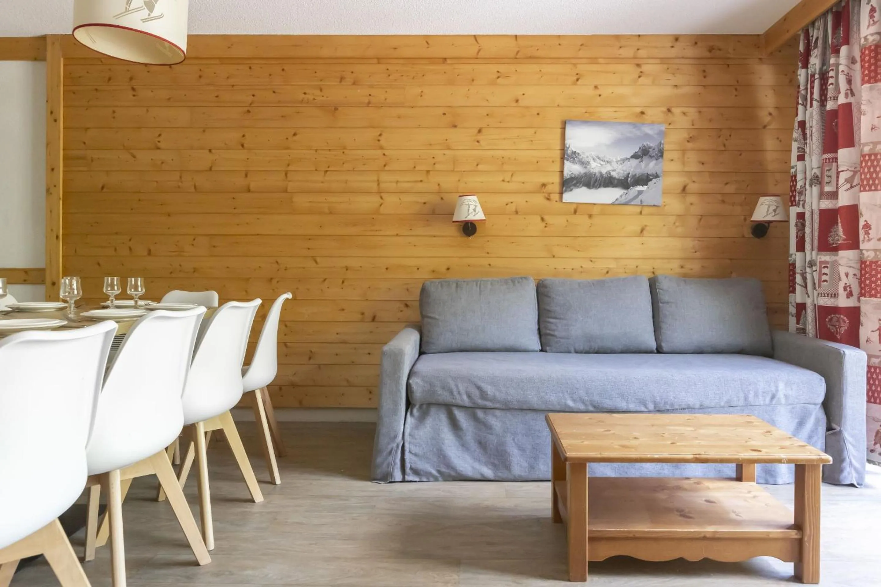 Seating area in Résidence Odalys Les Bergers