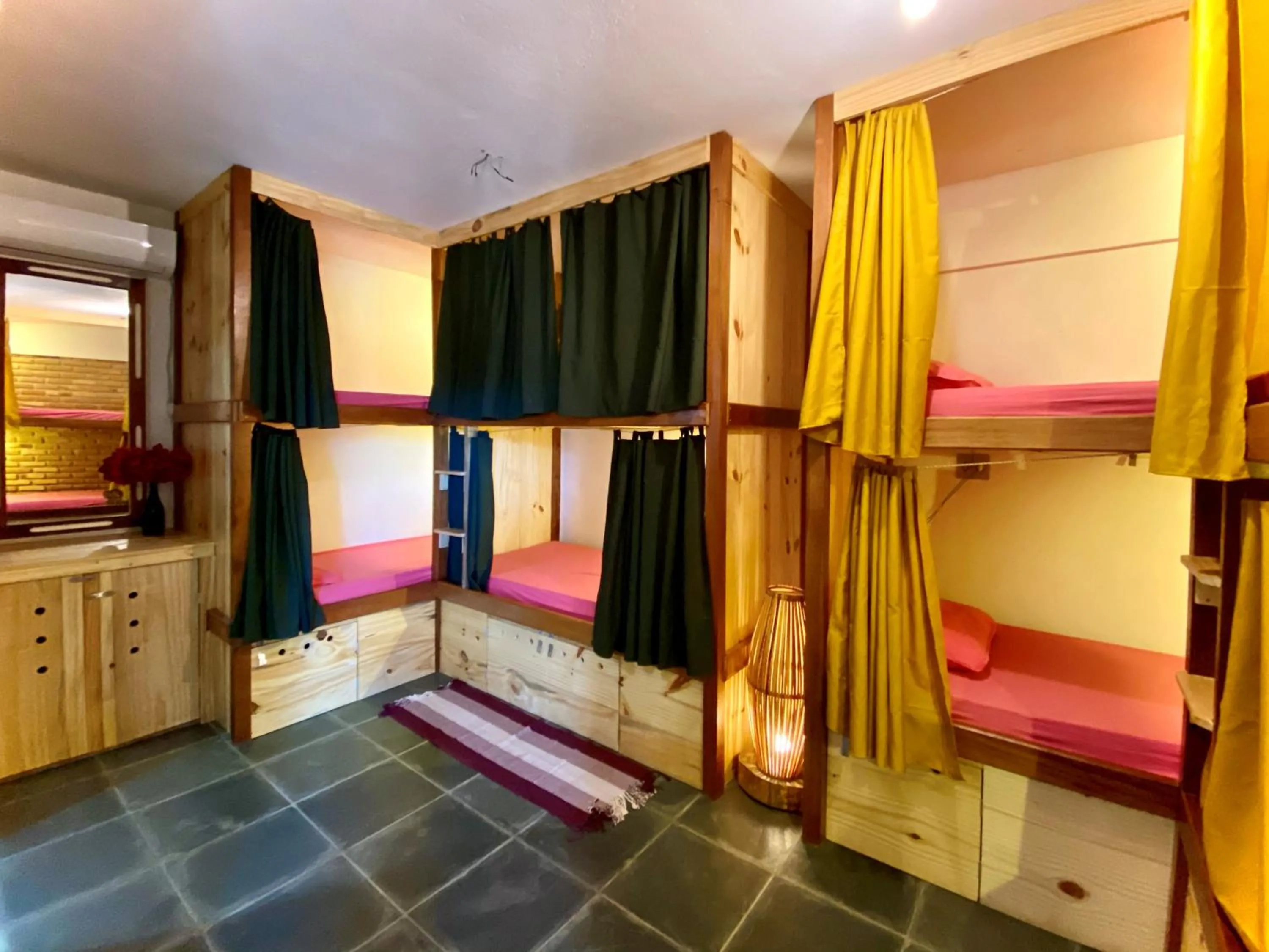 Bed in O Caramuru Hostel - Cumuruxatiba