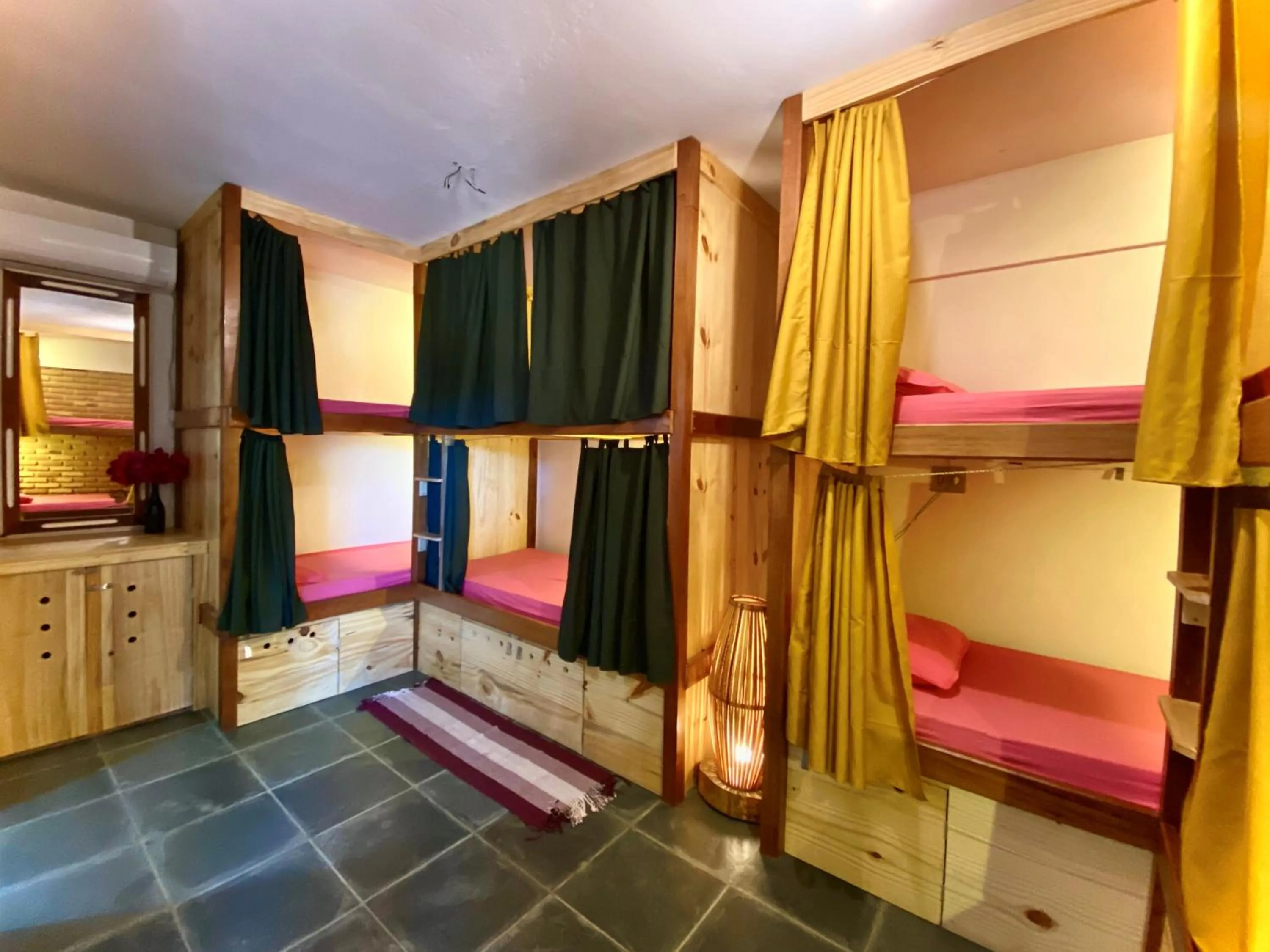 Bed in O Caramuru Hostel - Cumuruxatiba