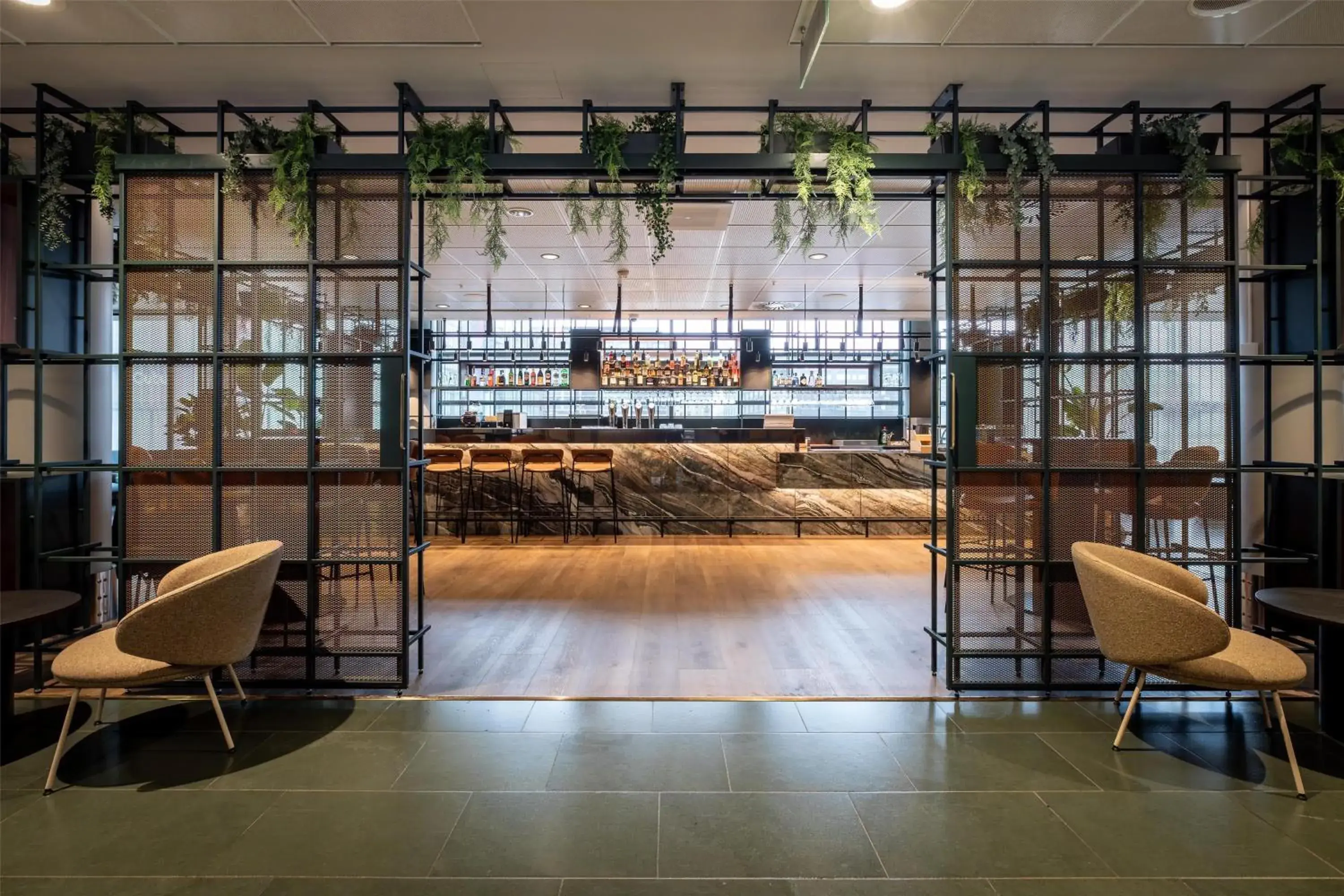 Lounge or bar in Scandic Simonkenttä Lounge or bar in Scandic Simonkenttä