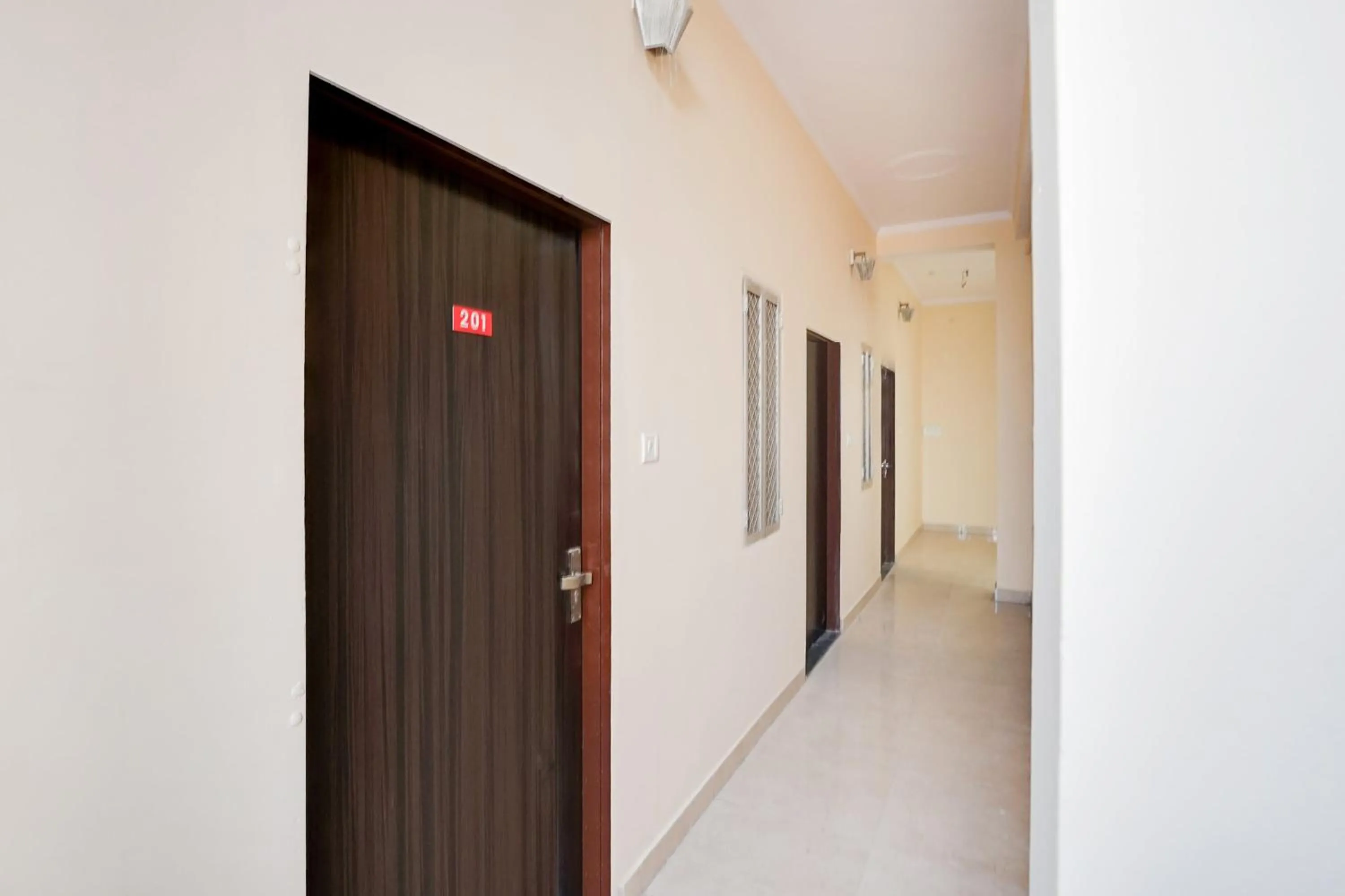 Lobby or reception in Hotel O Radhaswami Nagar Formerly Chinnar